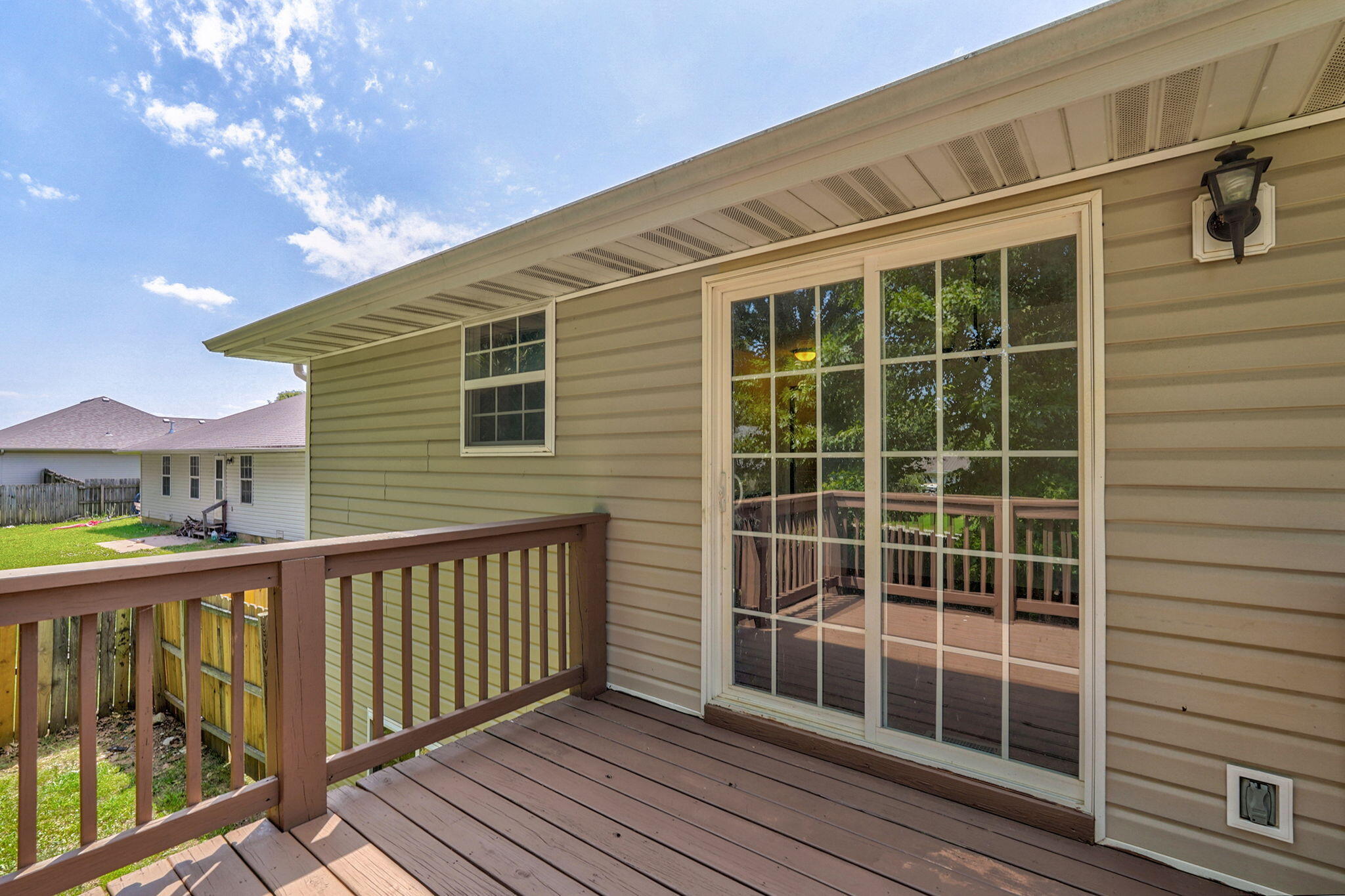 208 Spruce Avenue Property Photo 37
