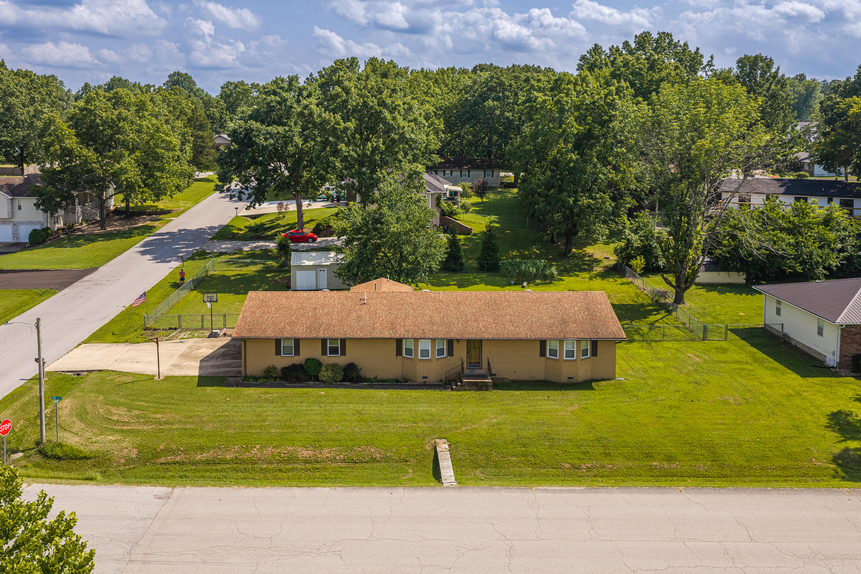2102 Lambe Avenue Property Photo 29