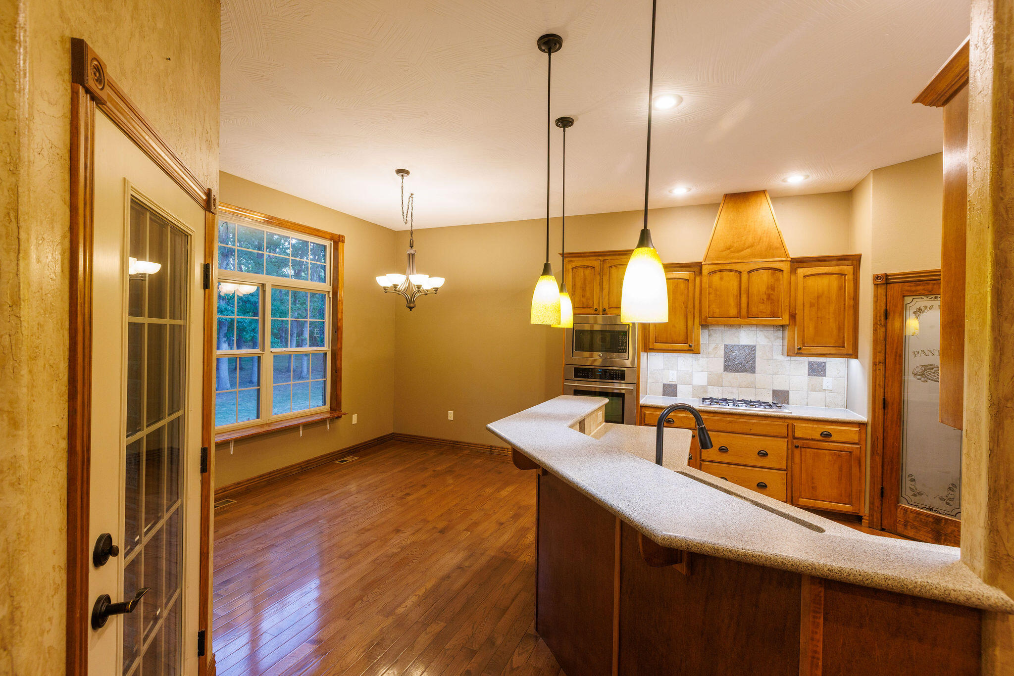 1657 South Timber Lake Drive Property Photo 8