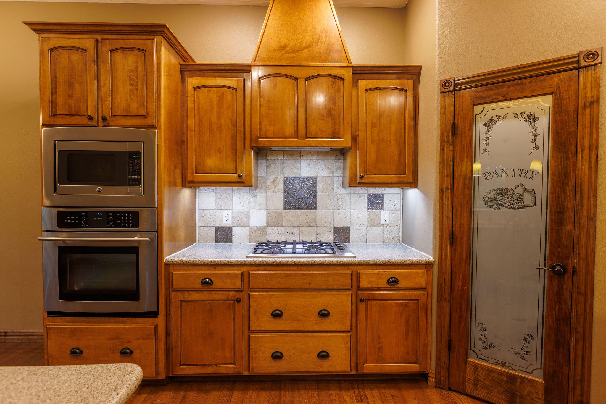 1657 South Timber Lake Drive Property Photo 12