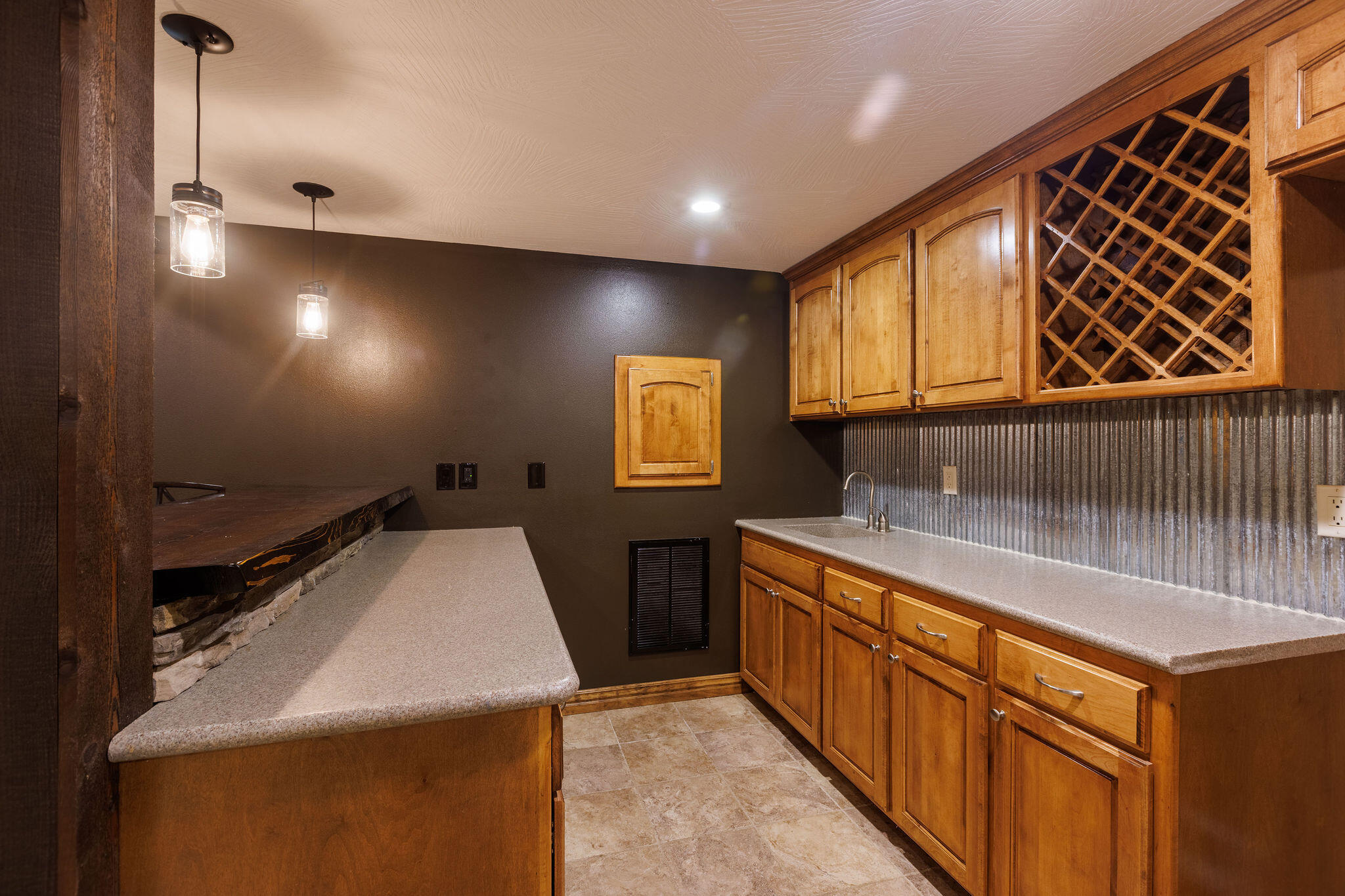 1657 South Timber Lake Drive Property Photo 31