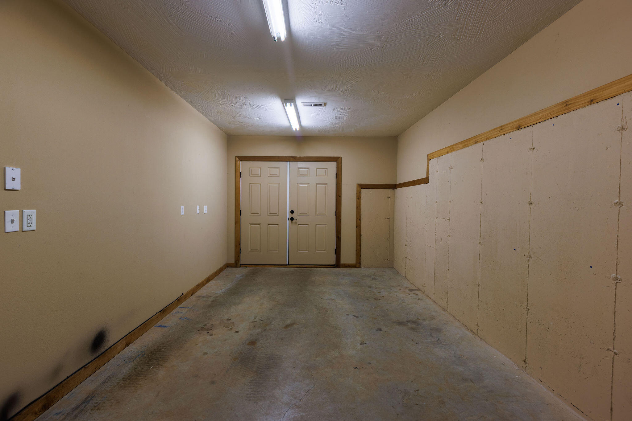 1657 South Timber Lake Drive Property Photo 35
