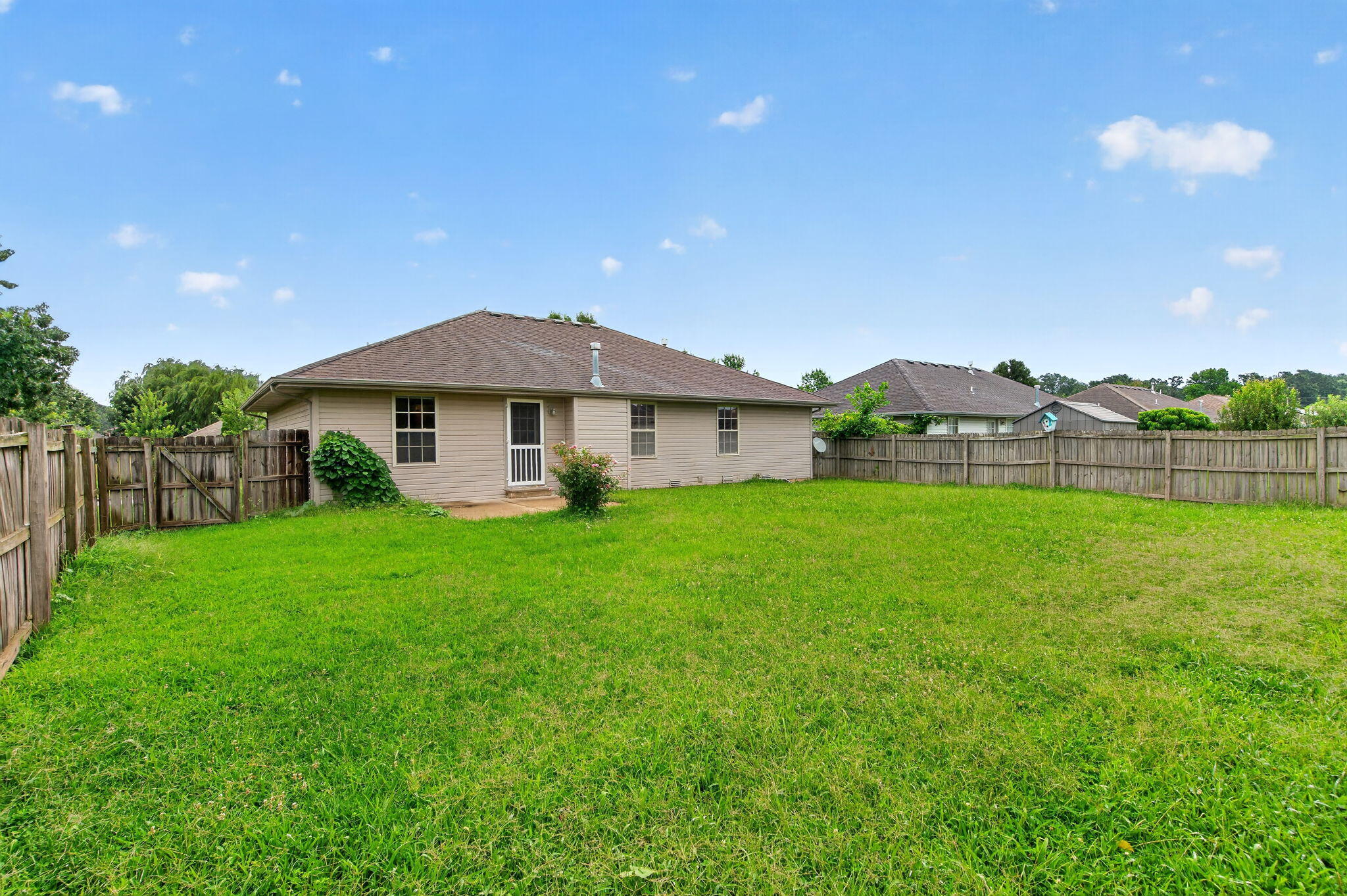 1102 East Chesapeake Drive Property Photo 28