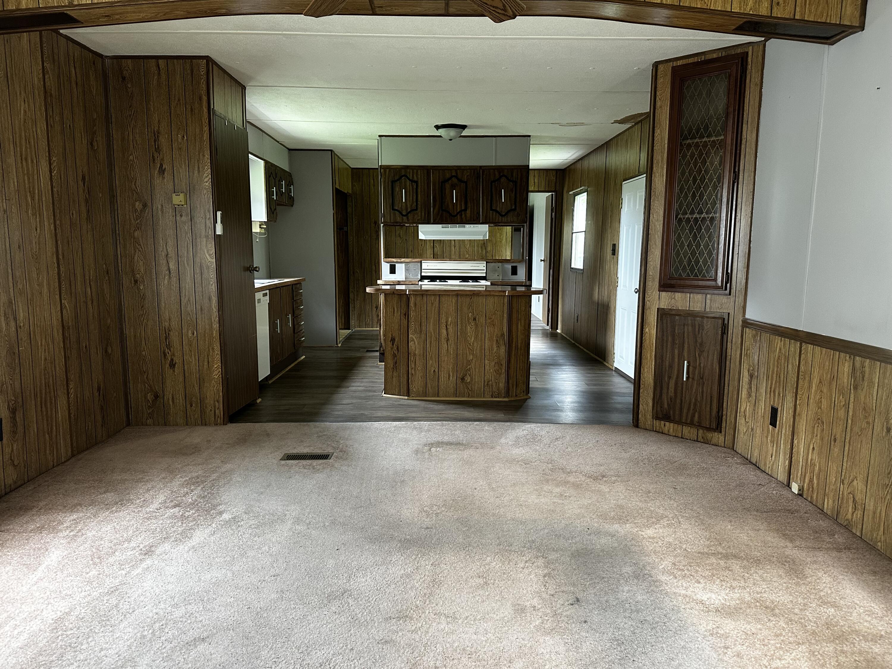 462 Fillmer Avenue Property Photo 3