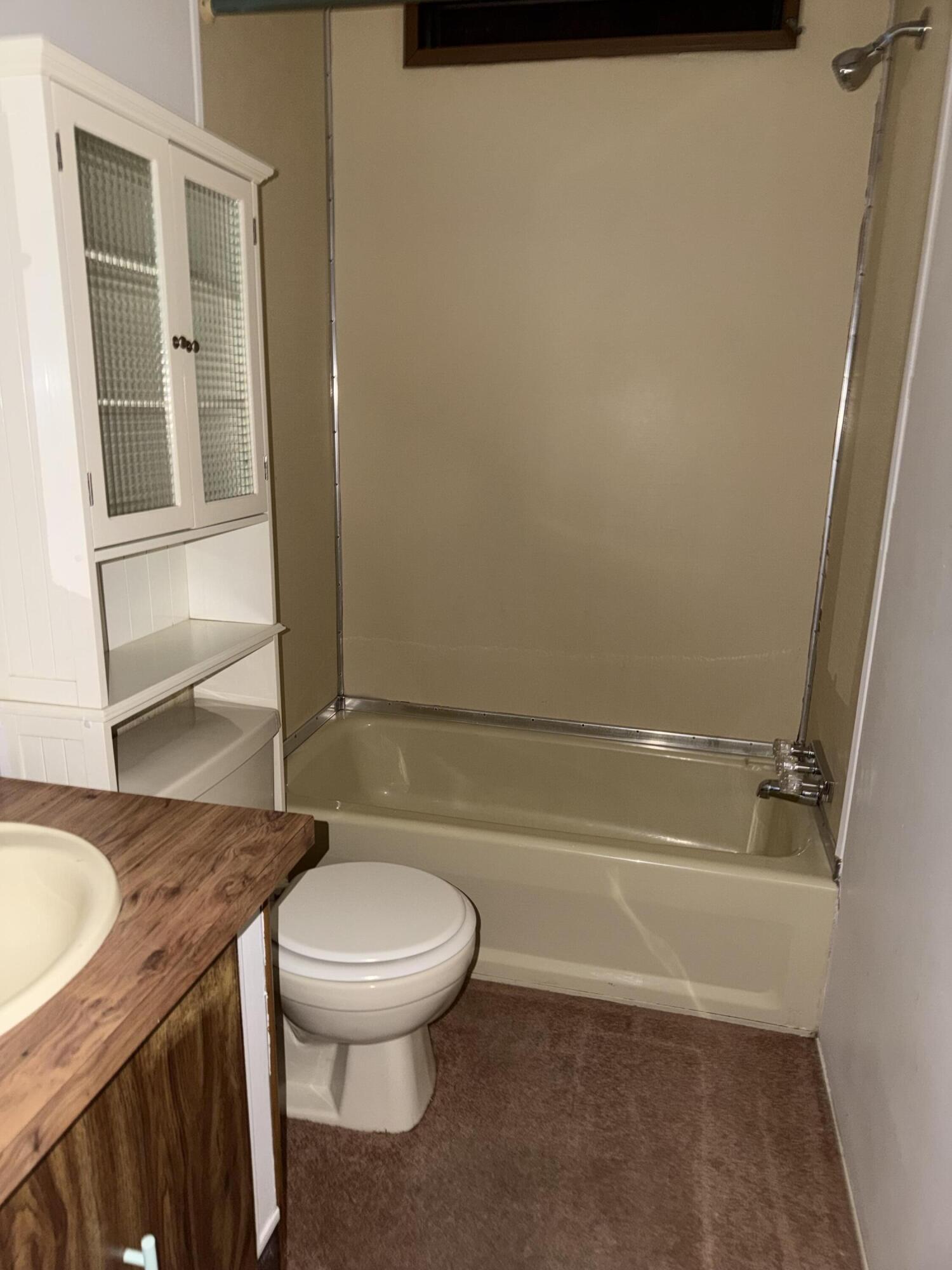 462 Fillmer Avenue Property Photo 6