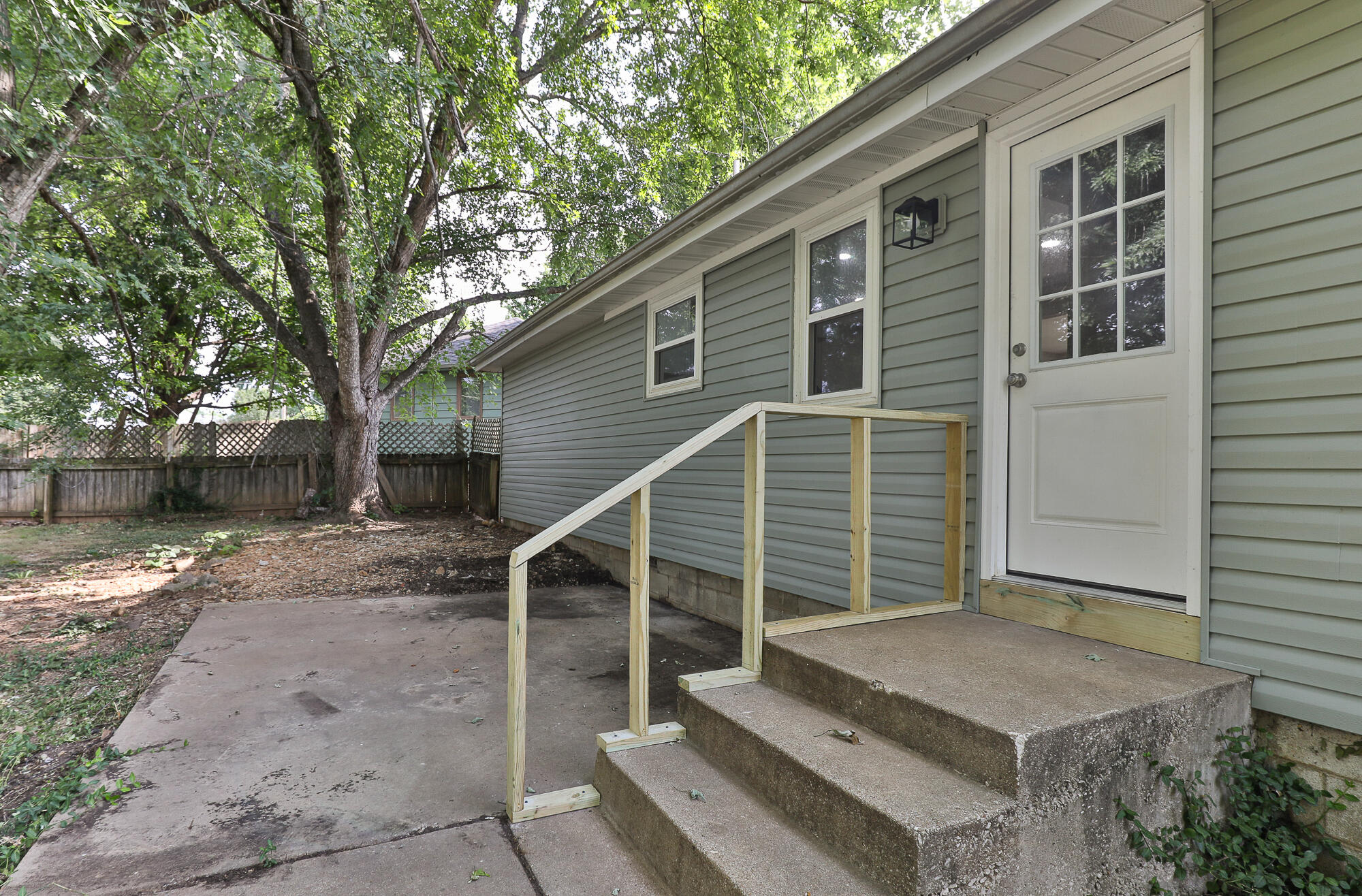 803 Lone Oak Circle Property Photo 19