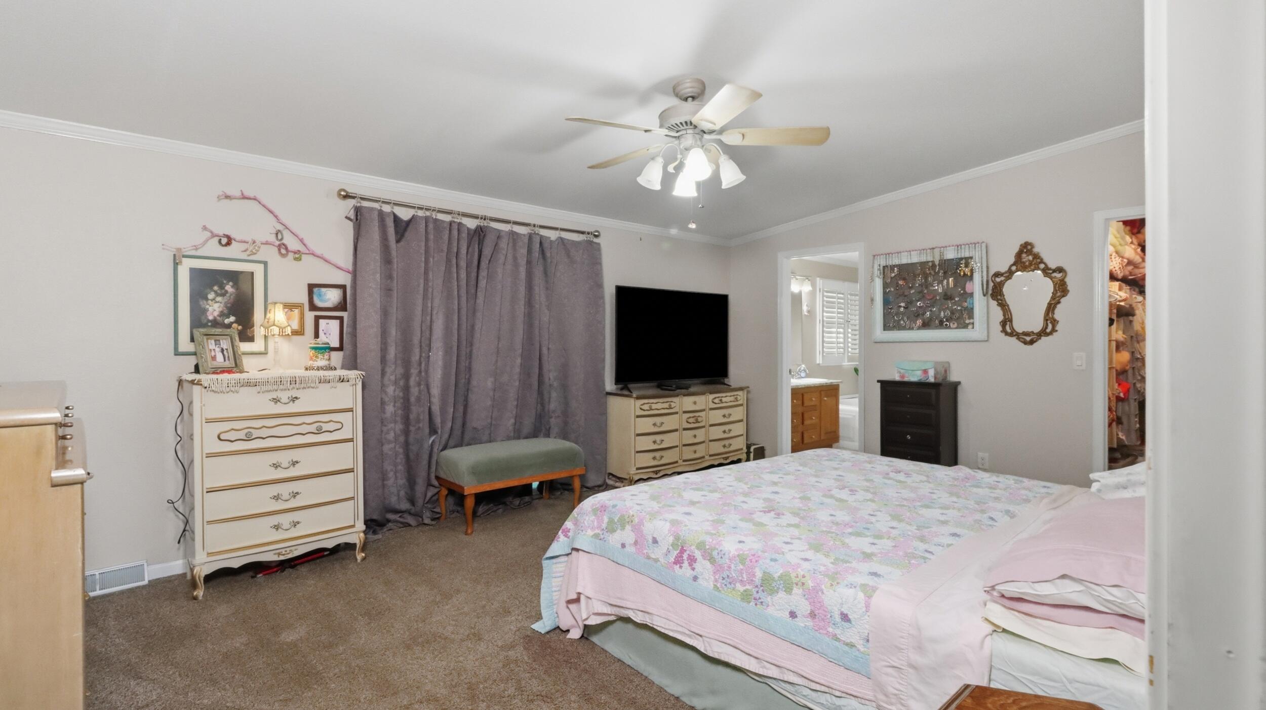 1038 County Road 1280 Property Photo 13