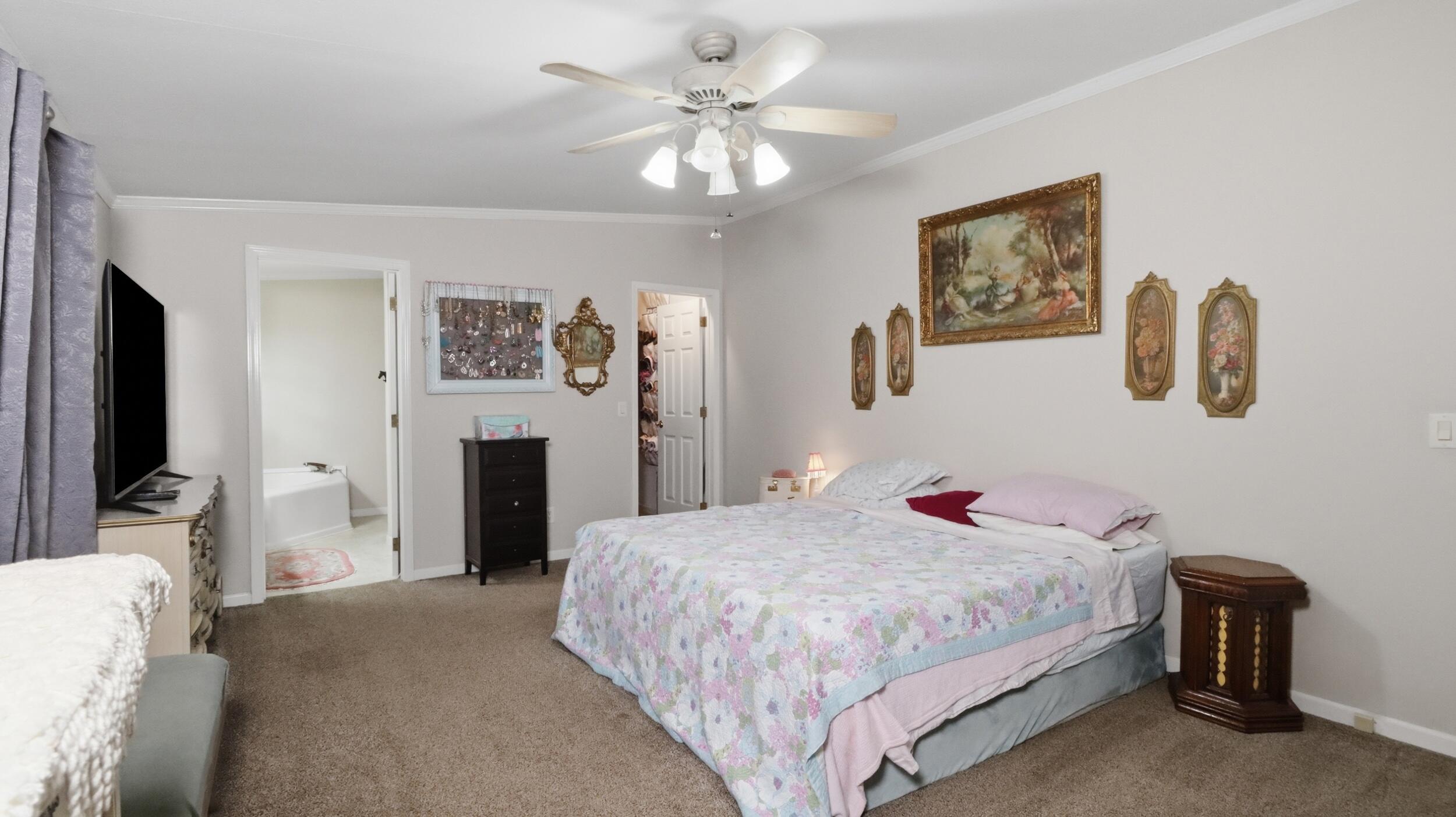 1038 County Road 1280 Property Photo 14