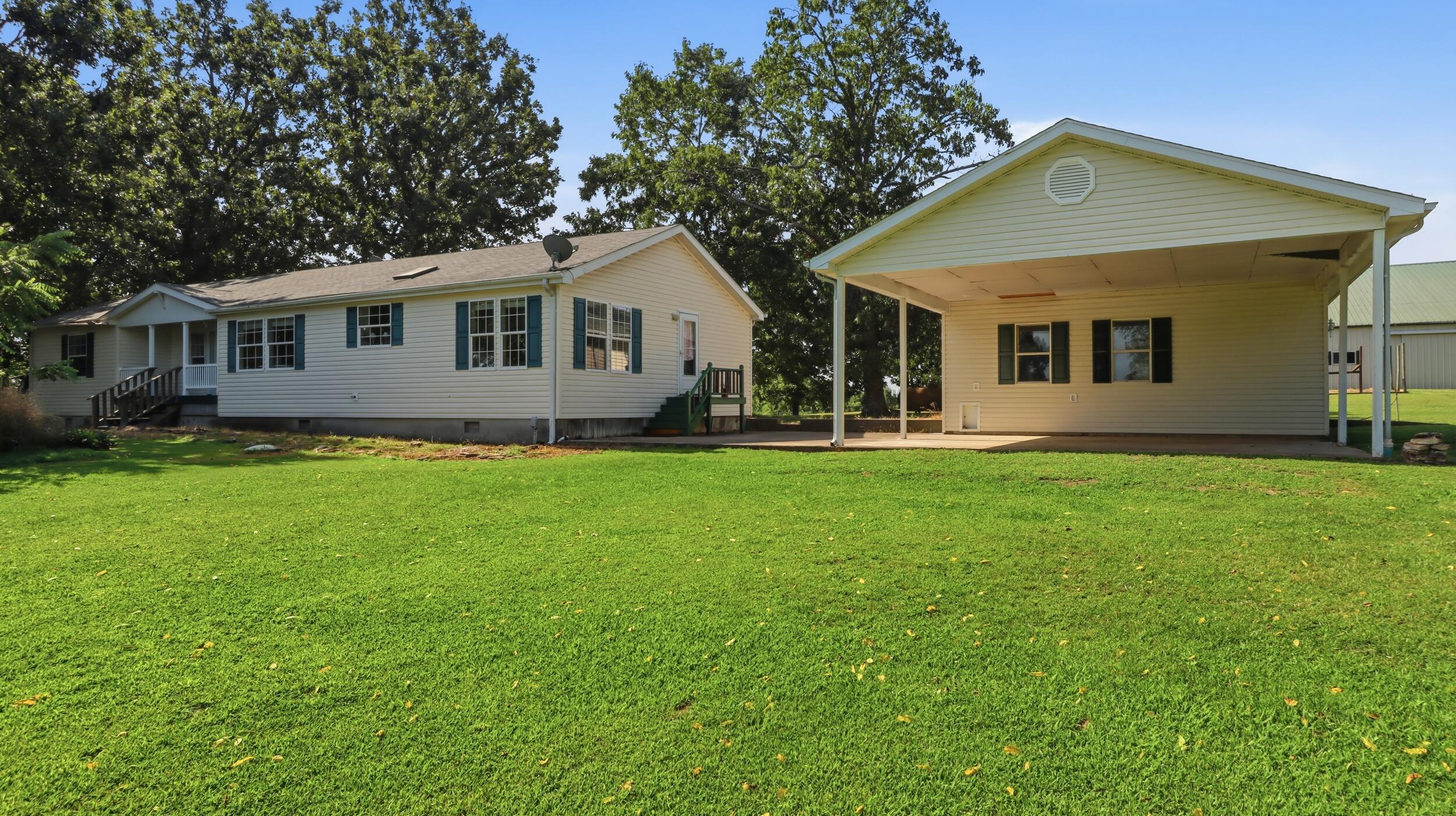 1038 County Road 1280 Property Photo 22