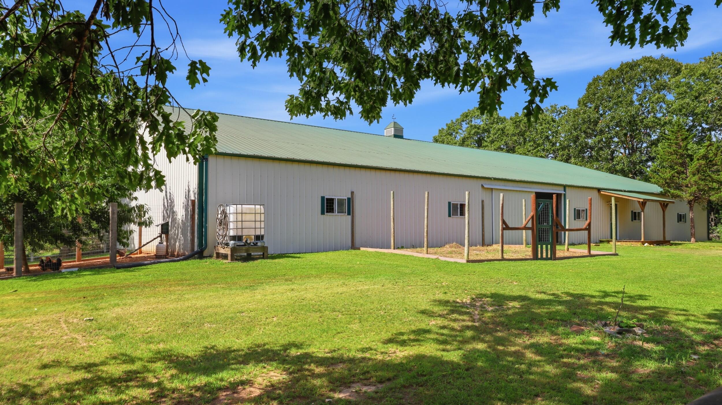 1038 County Road 1280 Property Photo 40