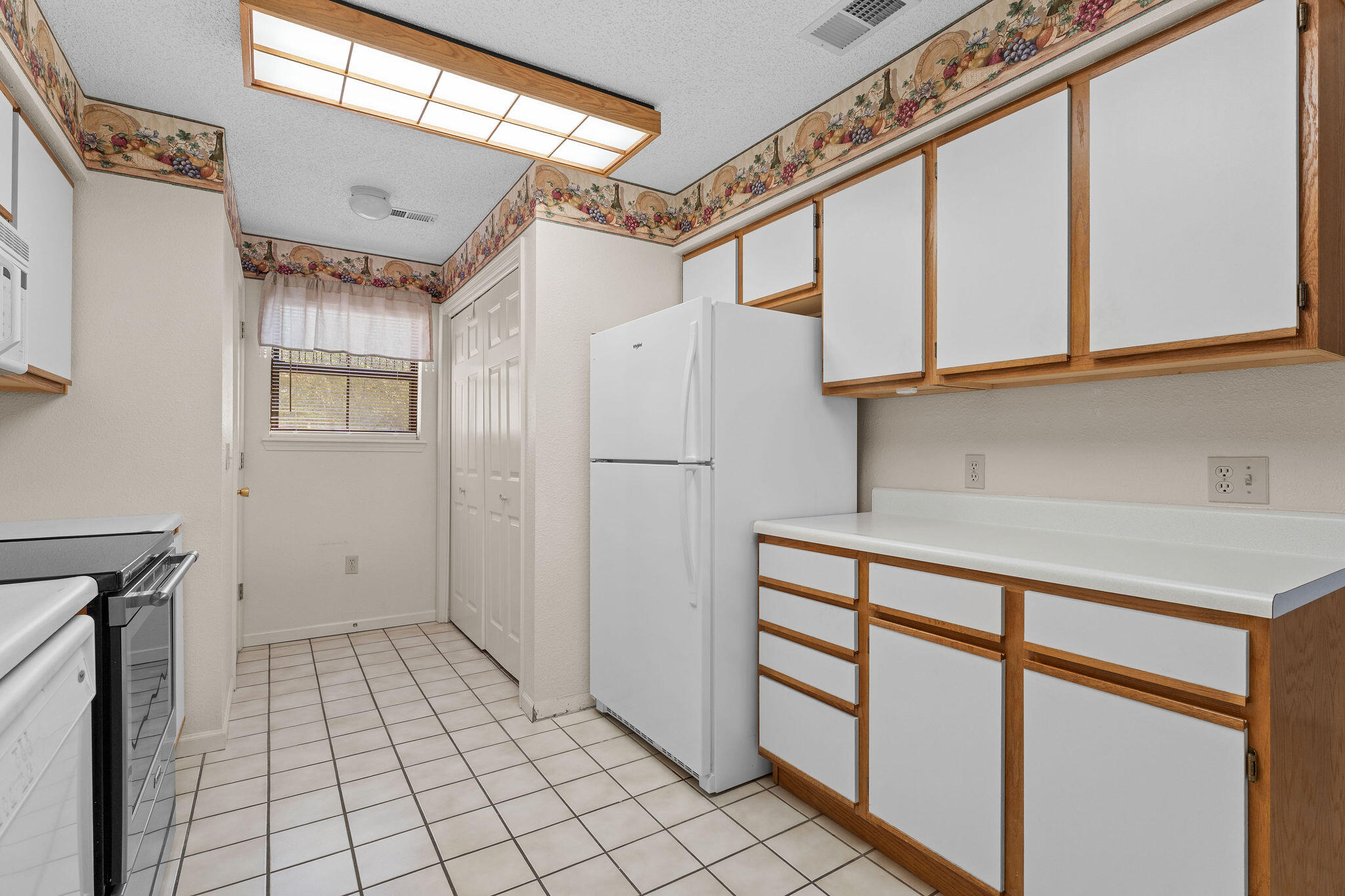 350 South Wildwood Drive # 18 Property Photo 6