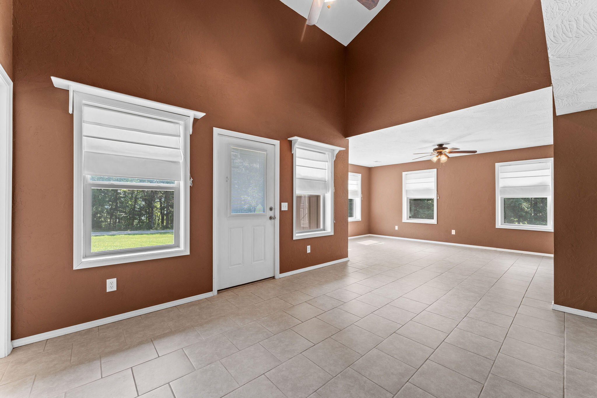 888 Melody Mountain Road Property Photo 3