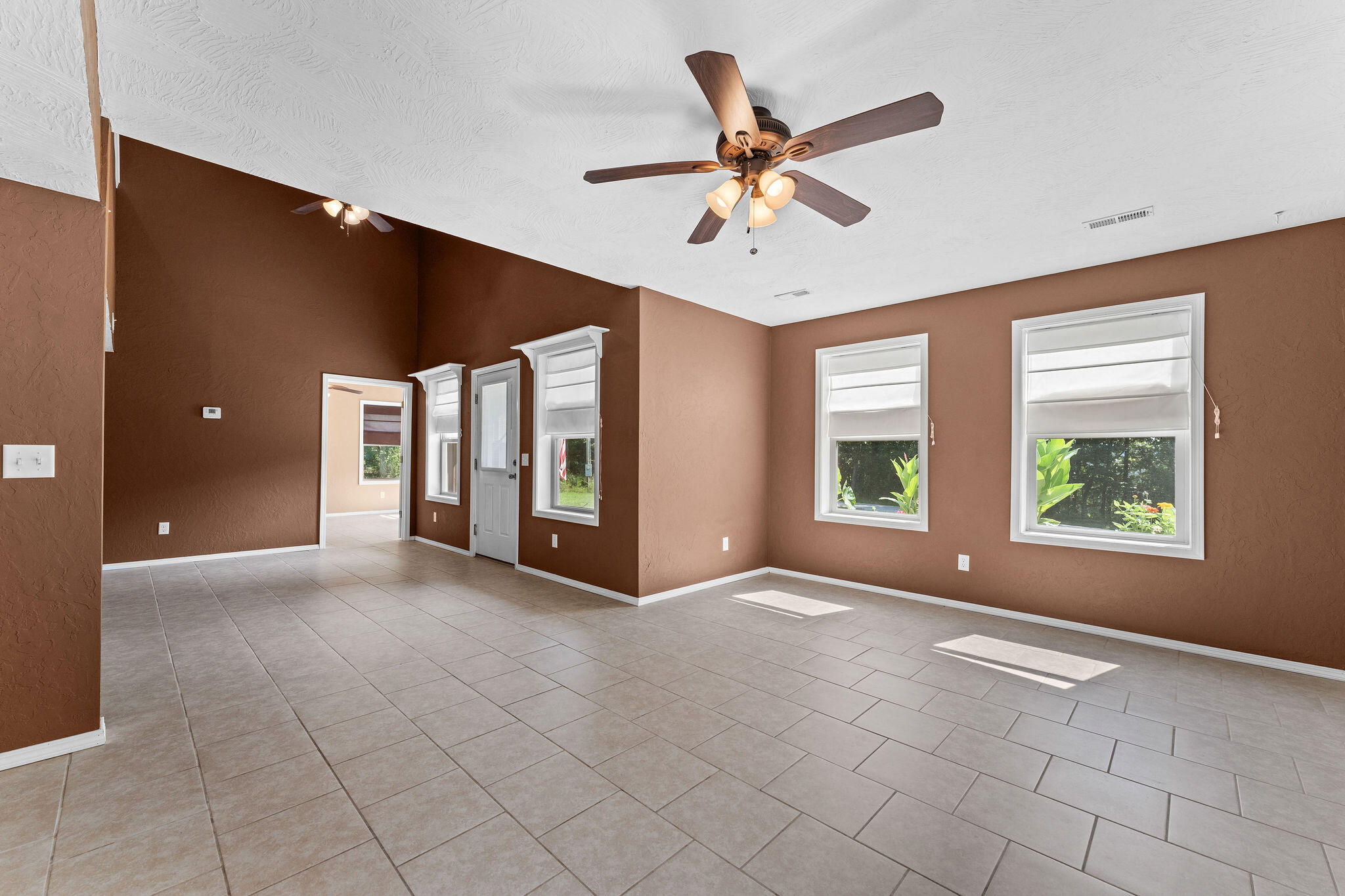 888 Melody Mountain Road Property Photo 4