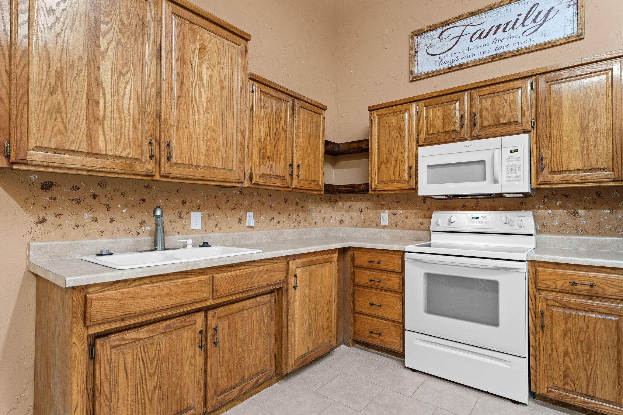 888 Melody Mountain Road Property Photo 11