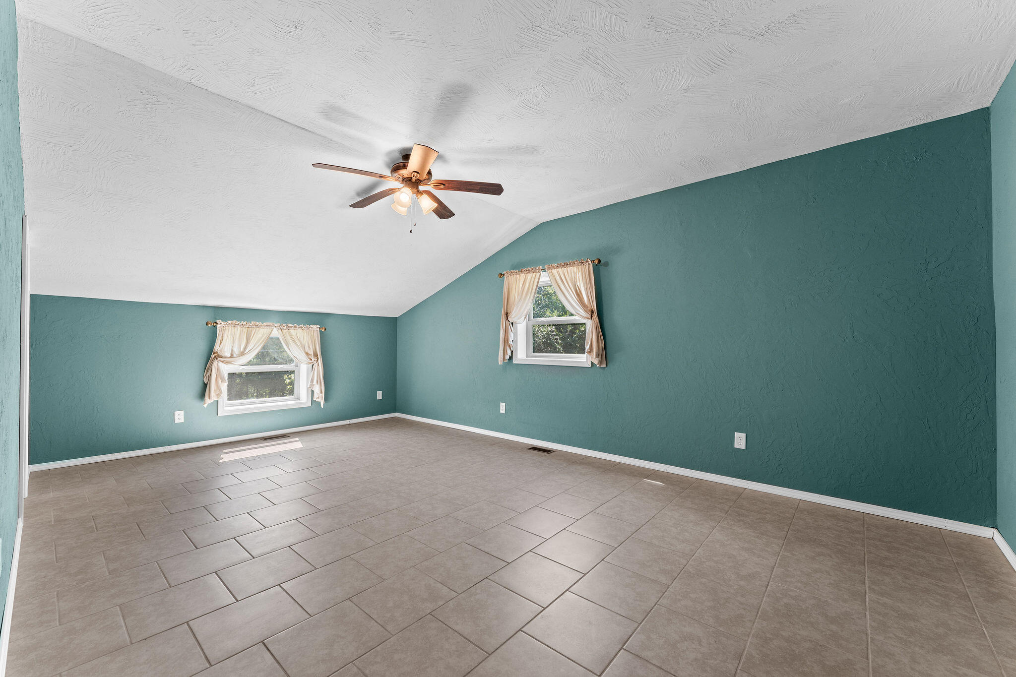 888 Melody Mountain Road Property Photo 15