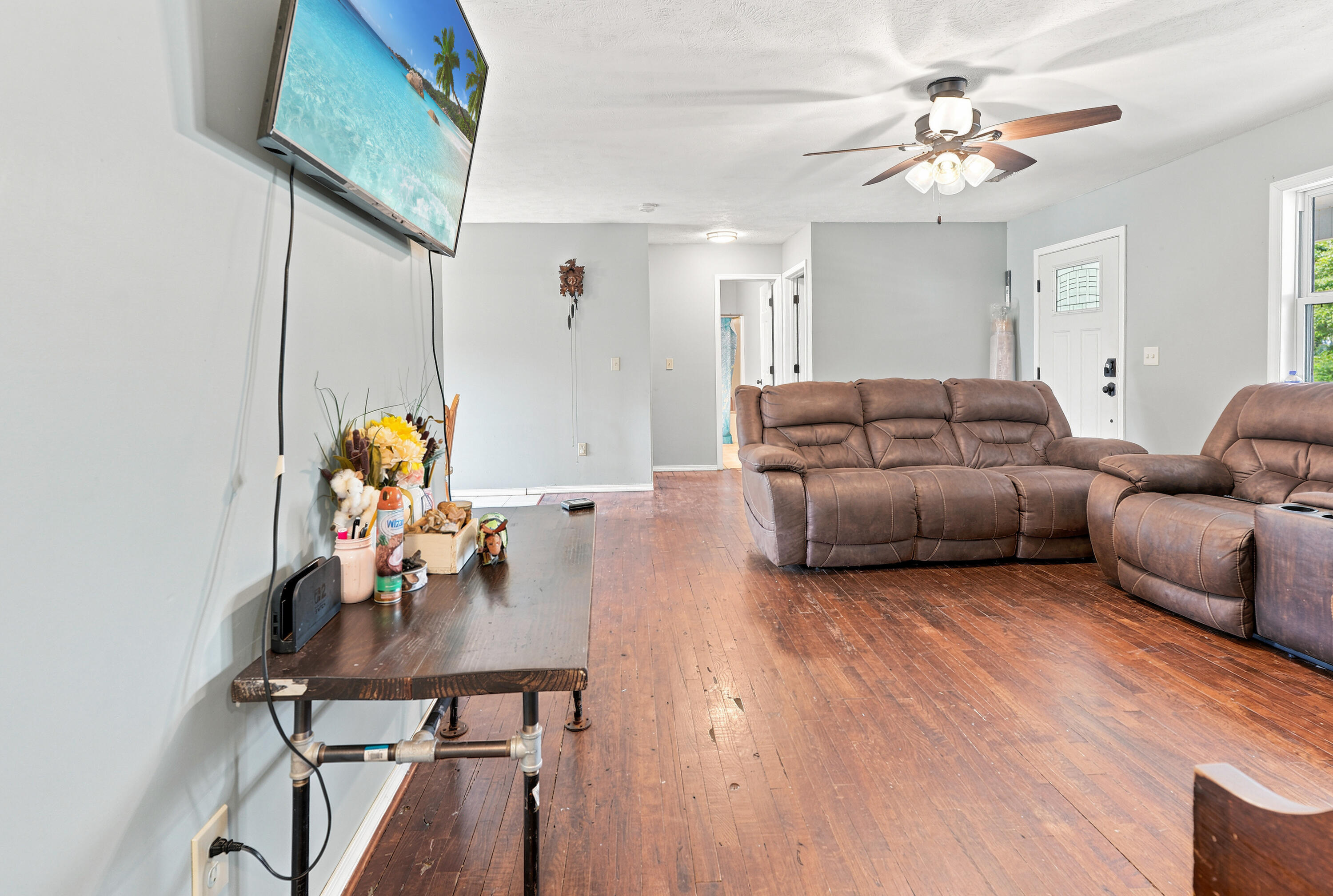 2098 Private Road 7380 Property Photo 15