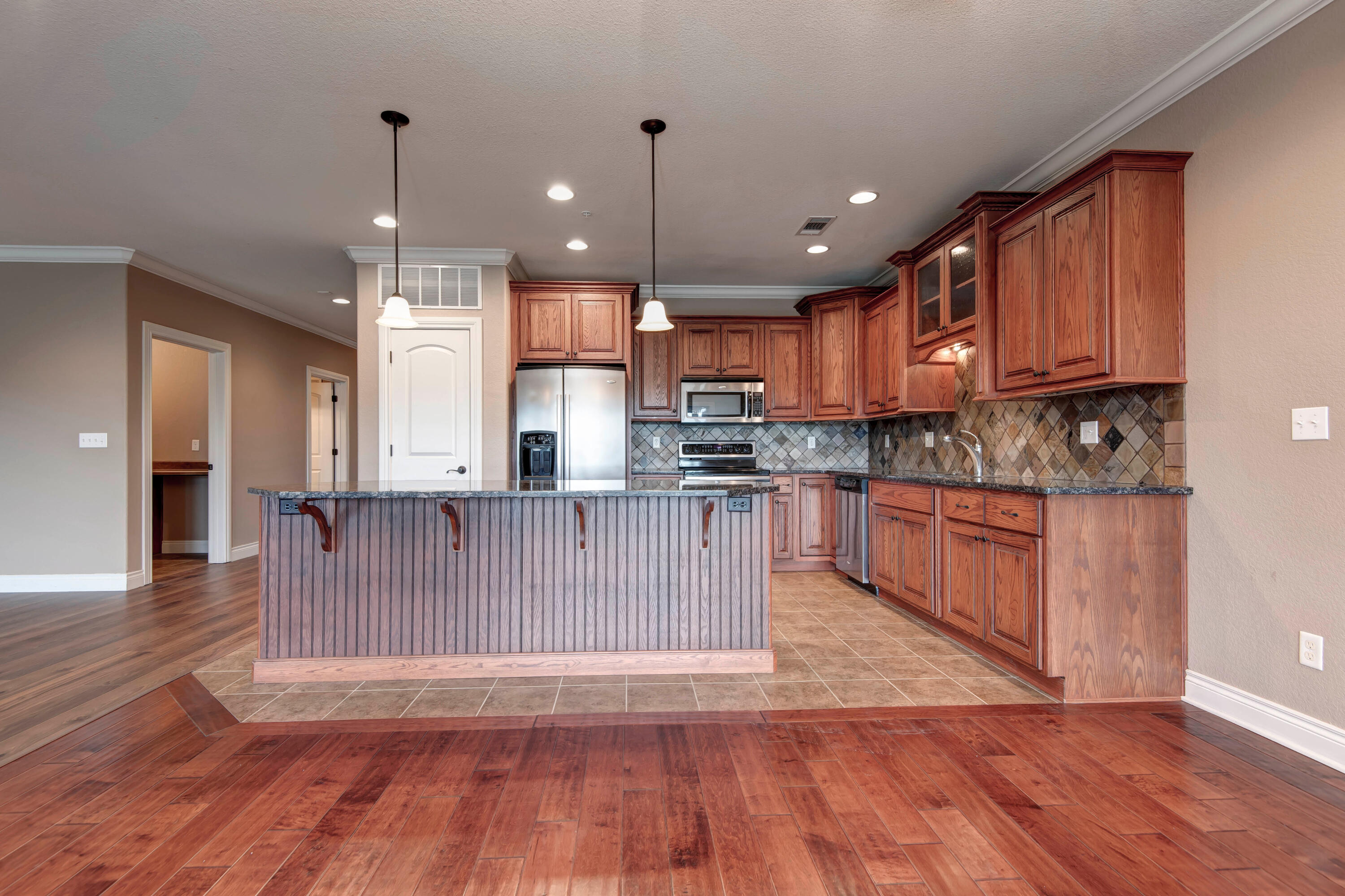 3103 Riverstone Drive Property Photo 9