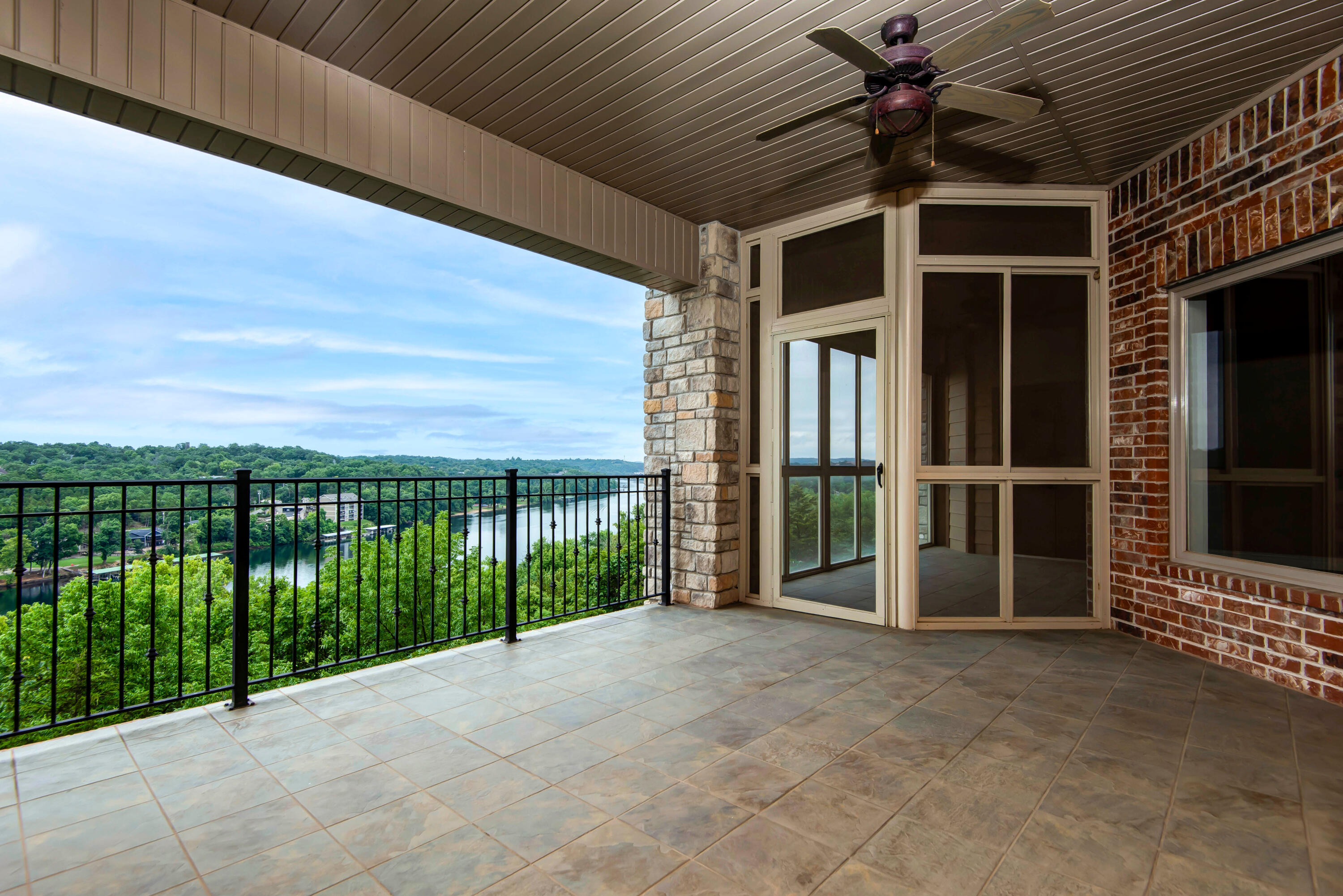 3103 Riverstone Drive Property Photo 29