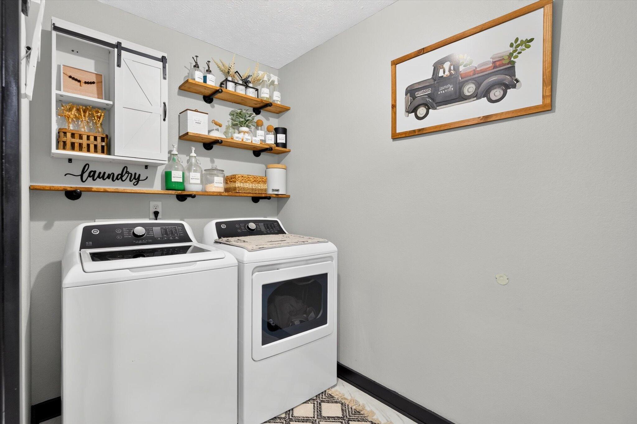 610 North Benton Avenue Property Photo 16