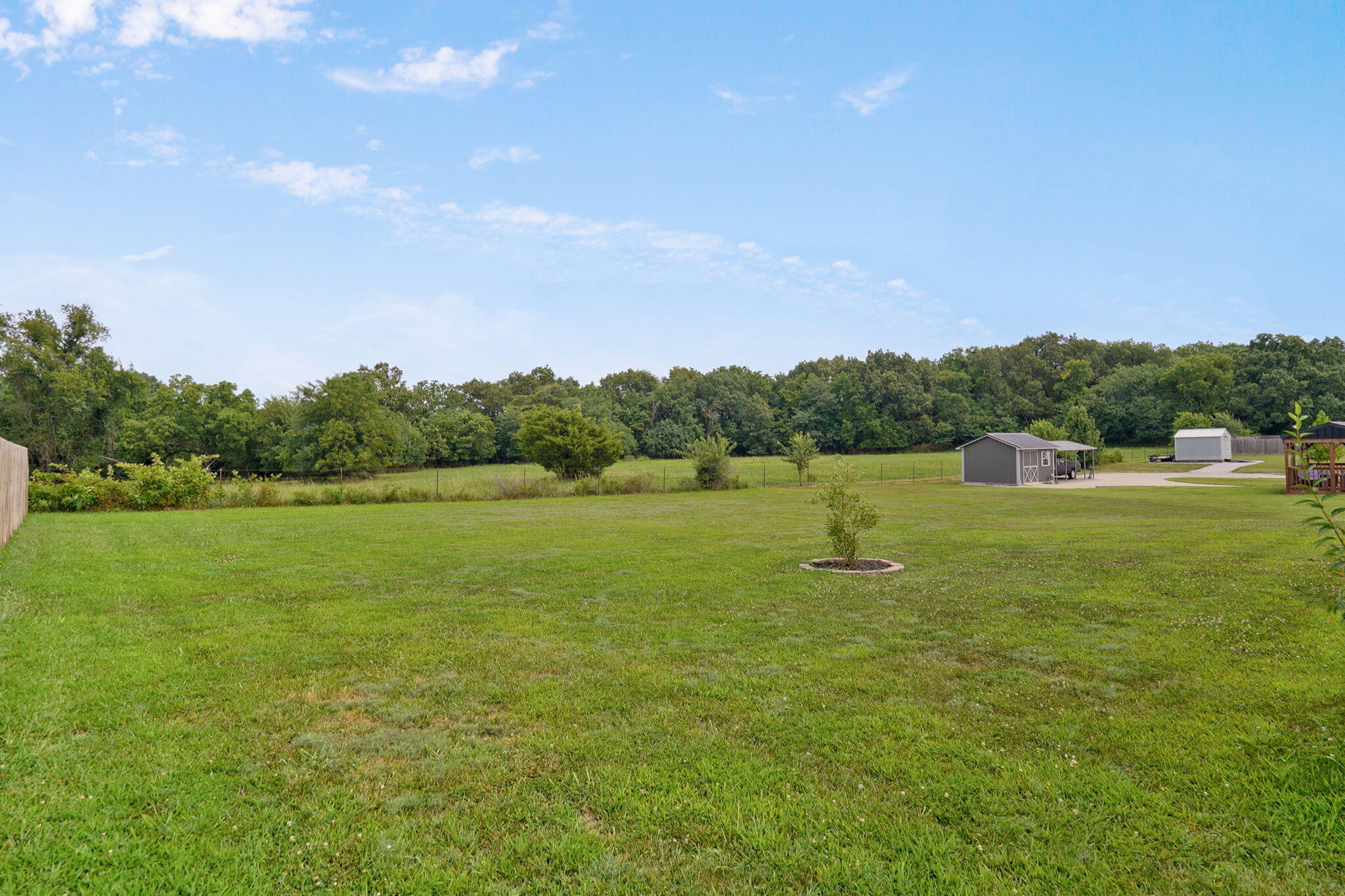 1188 Robins Nest Property Photo 29