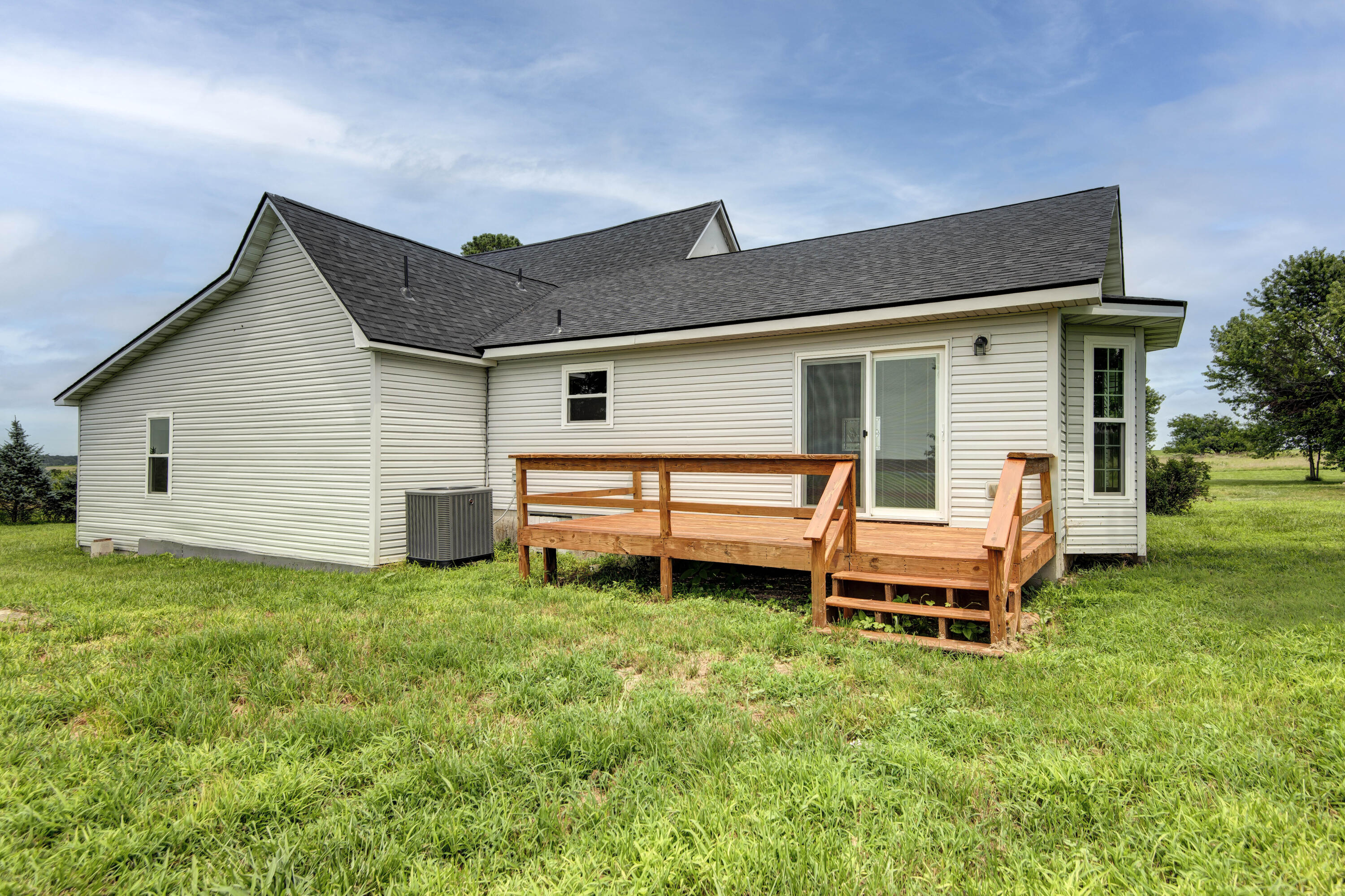 26982 State Highway 38 Property Photo 11