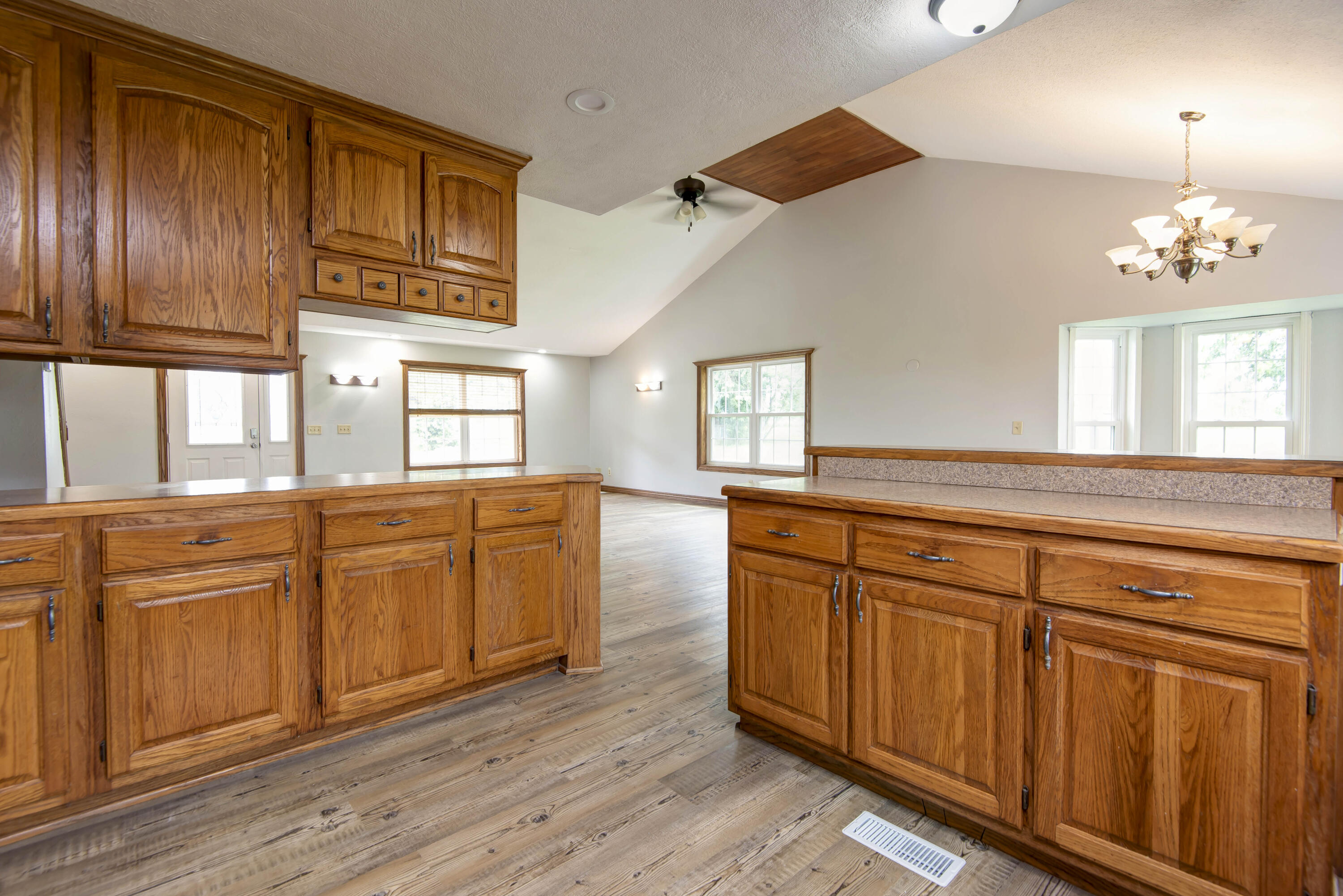 26982 State Highway 38 Property Photo 19