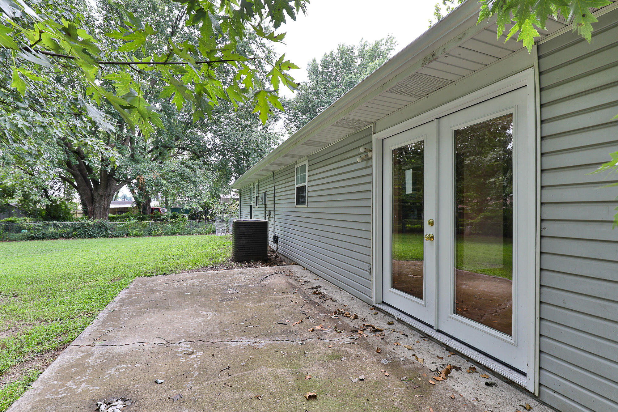 1206 South Killingsworth Avenue Property Photo 22
