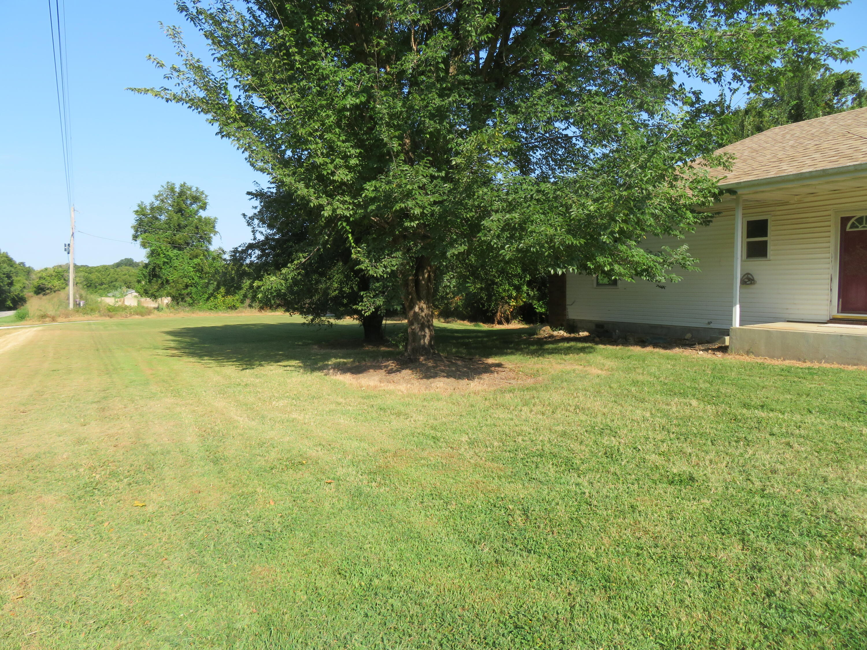 411 East 330th Road Property Photo 13
