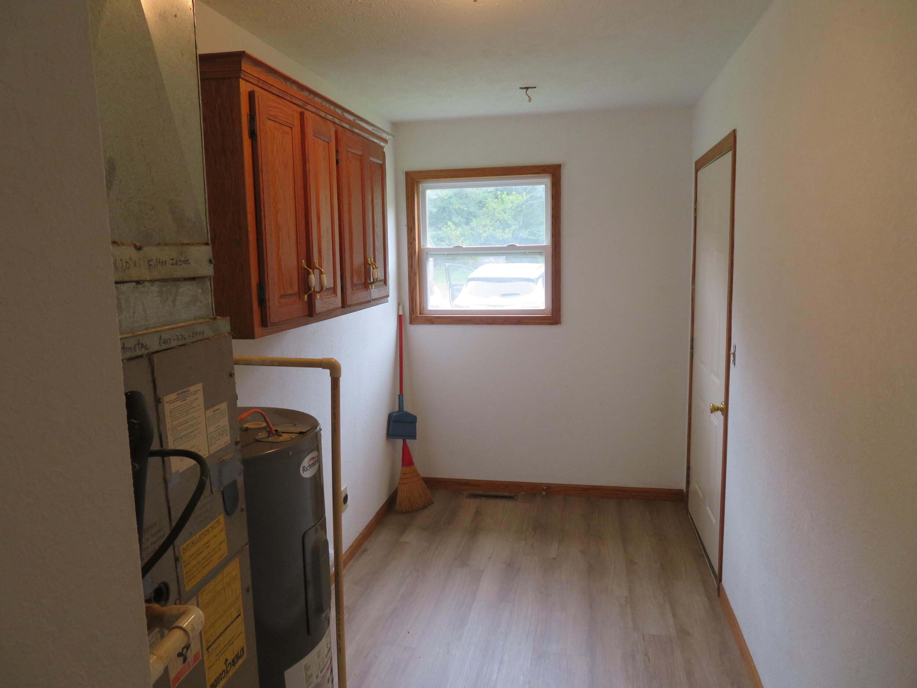 411 East 330th Road Property Photo 33