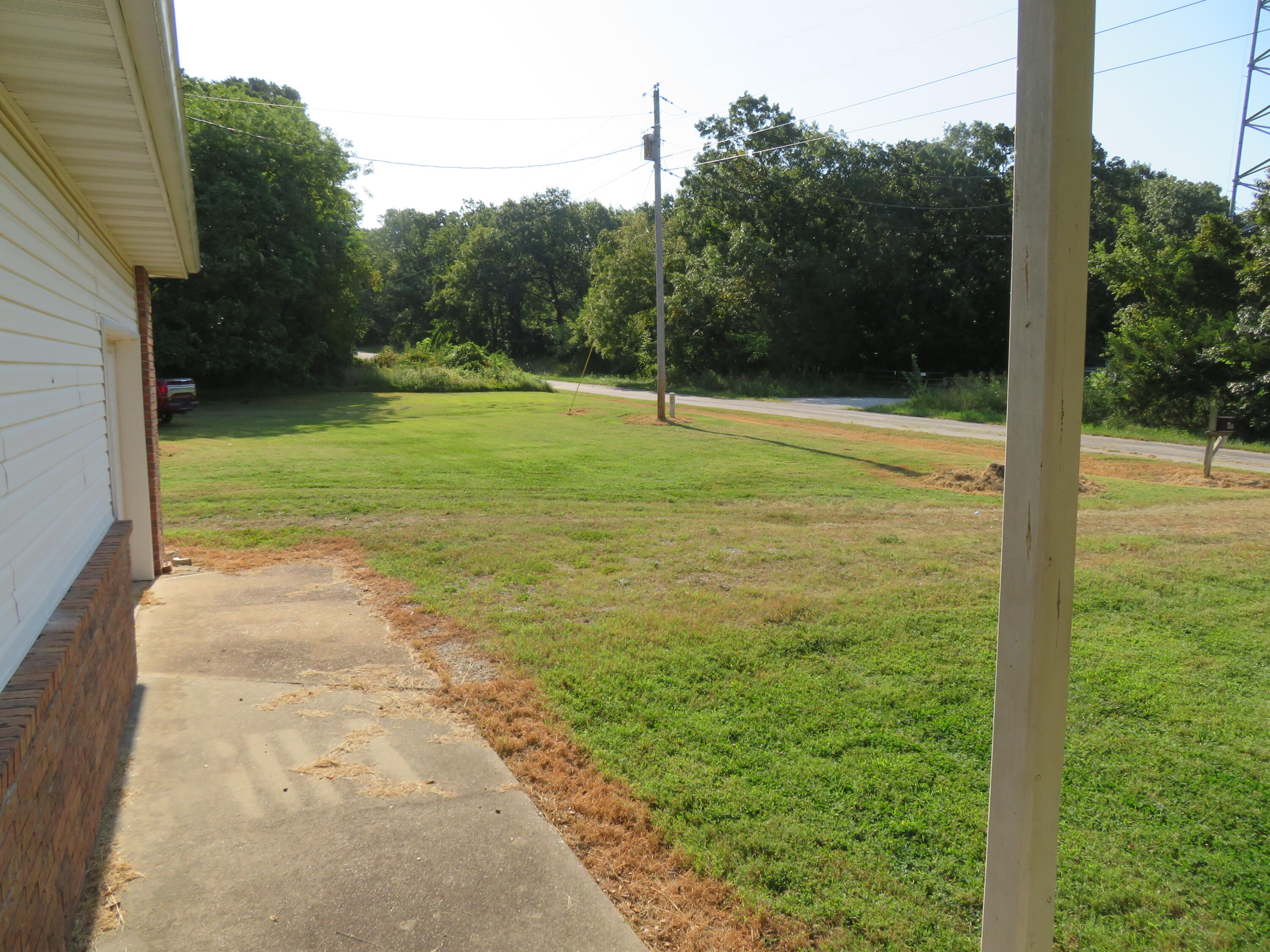 411 East 330th Road Property Photo 38