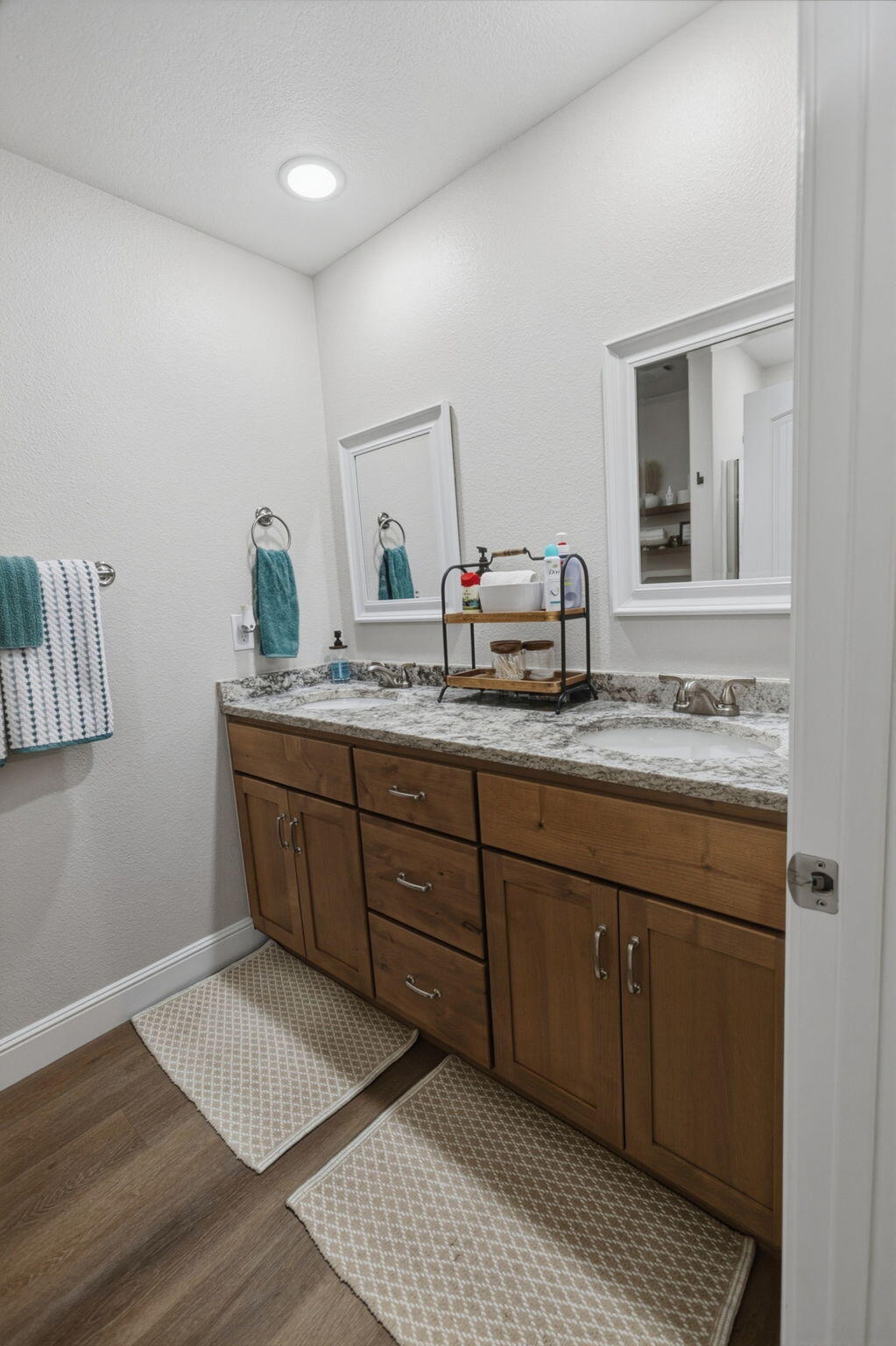 334 North Walnut Avenue Property Photo 15
