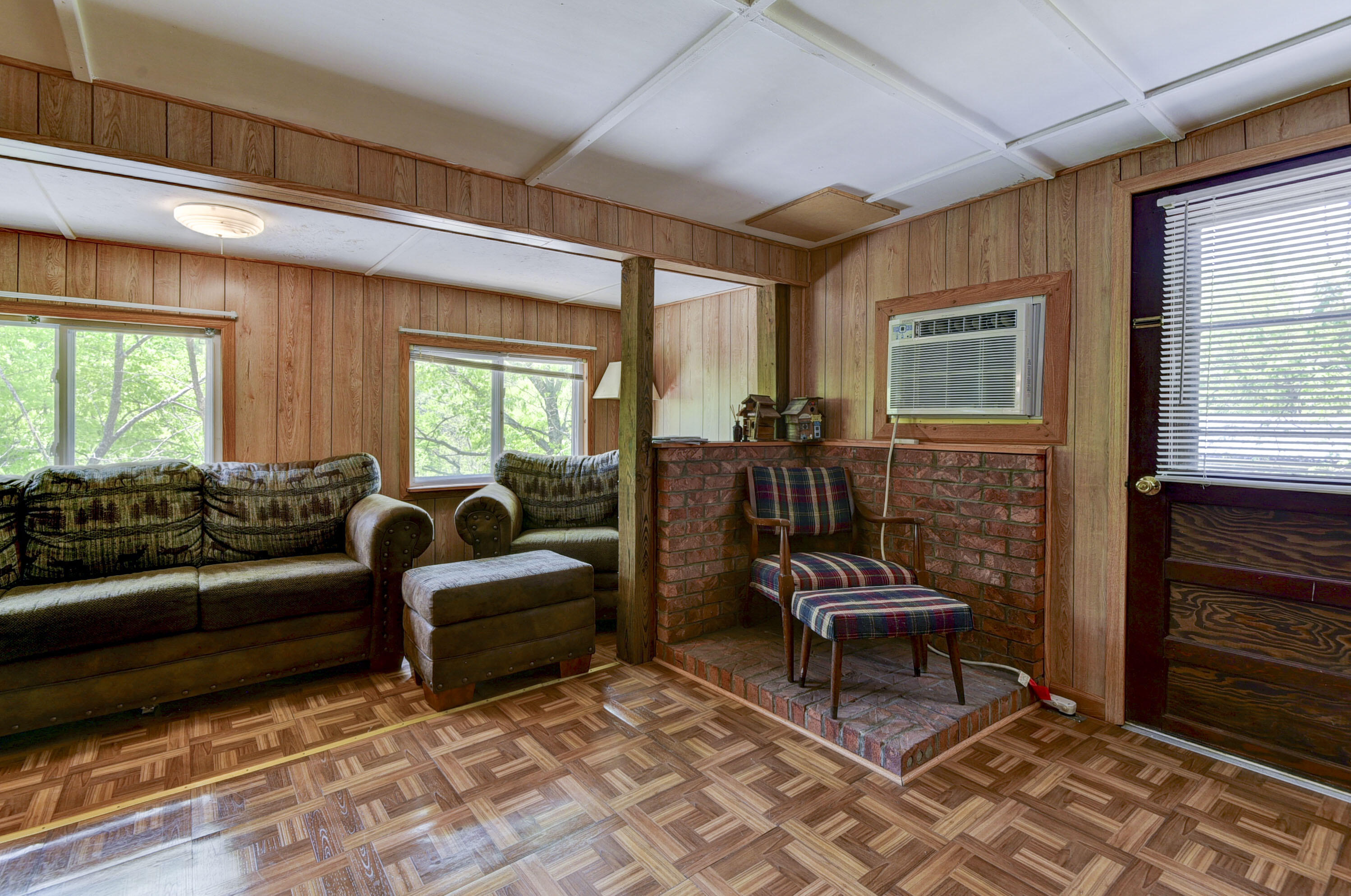 19481 Big Creek Road Property Photo 5