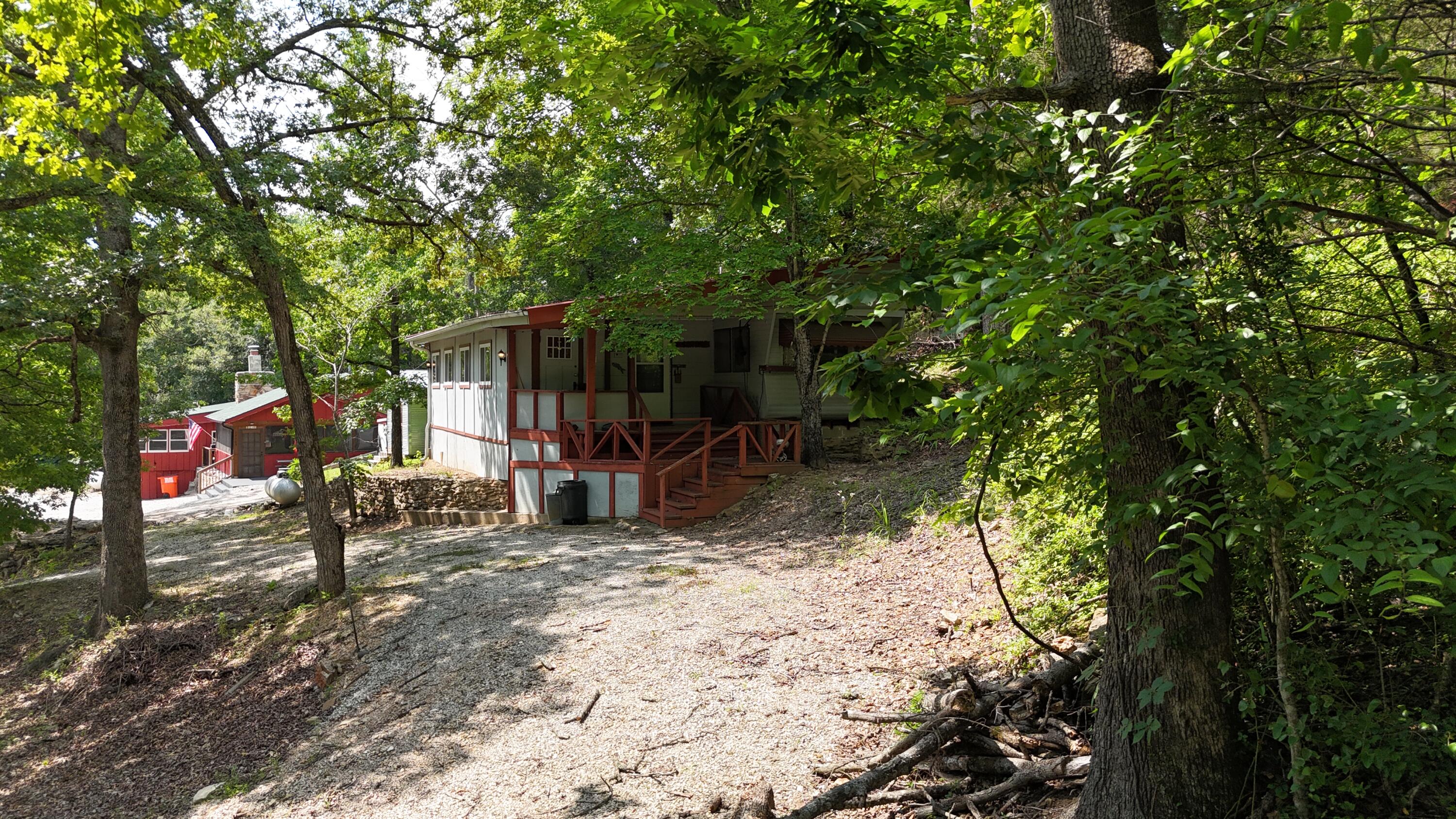 19481 Big Creek Road Property Photo 15