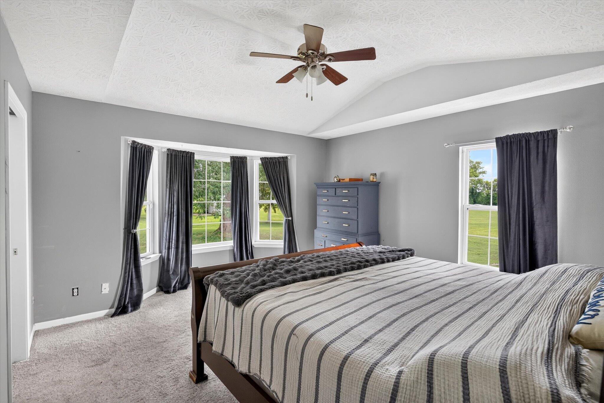 714 Glade Road Property Photo 23