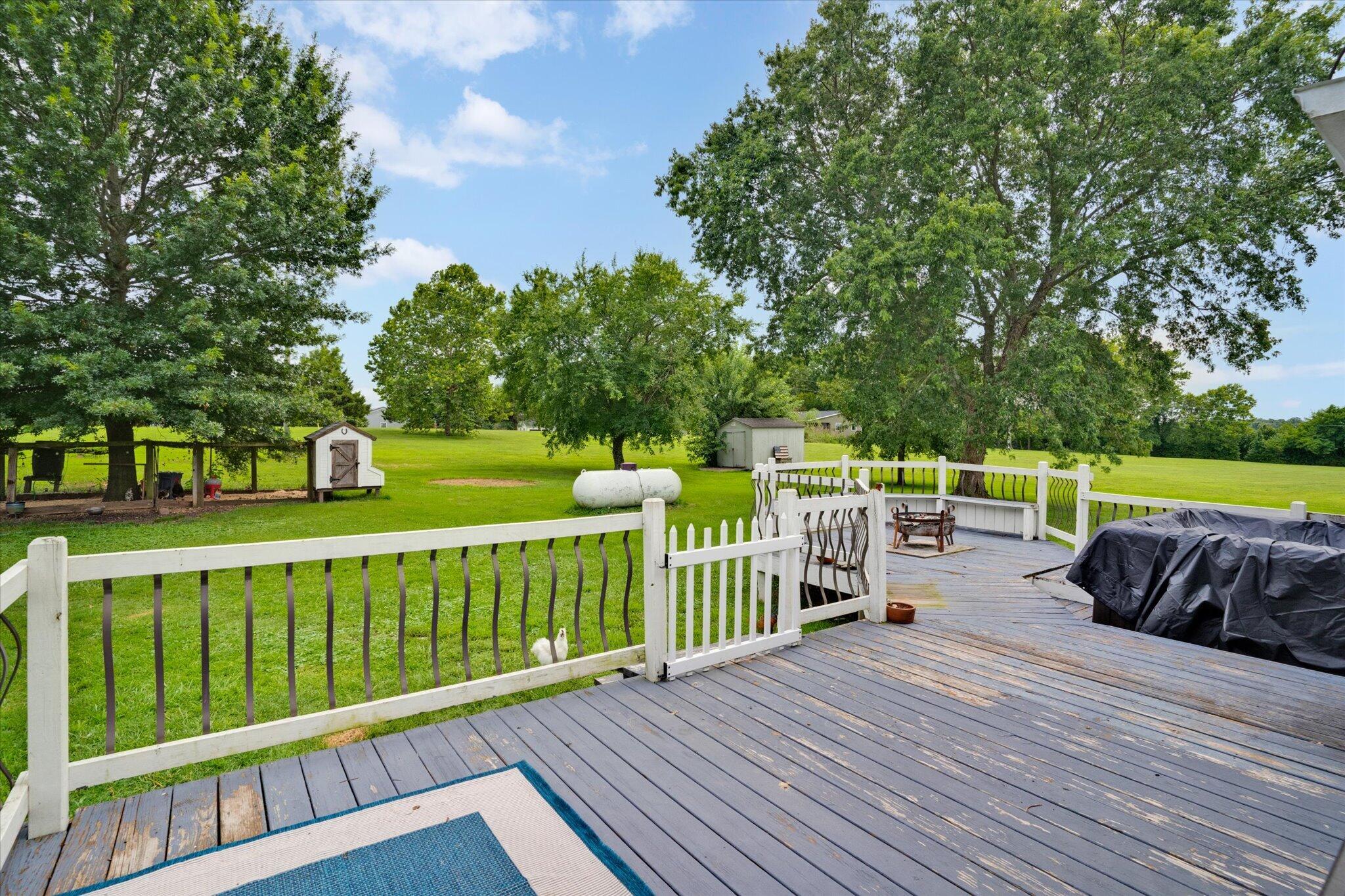 714 Glade Road Property Photo 36