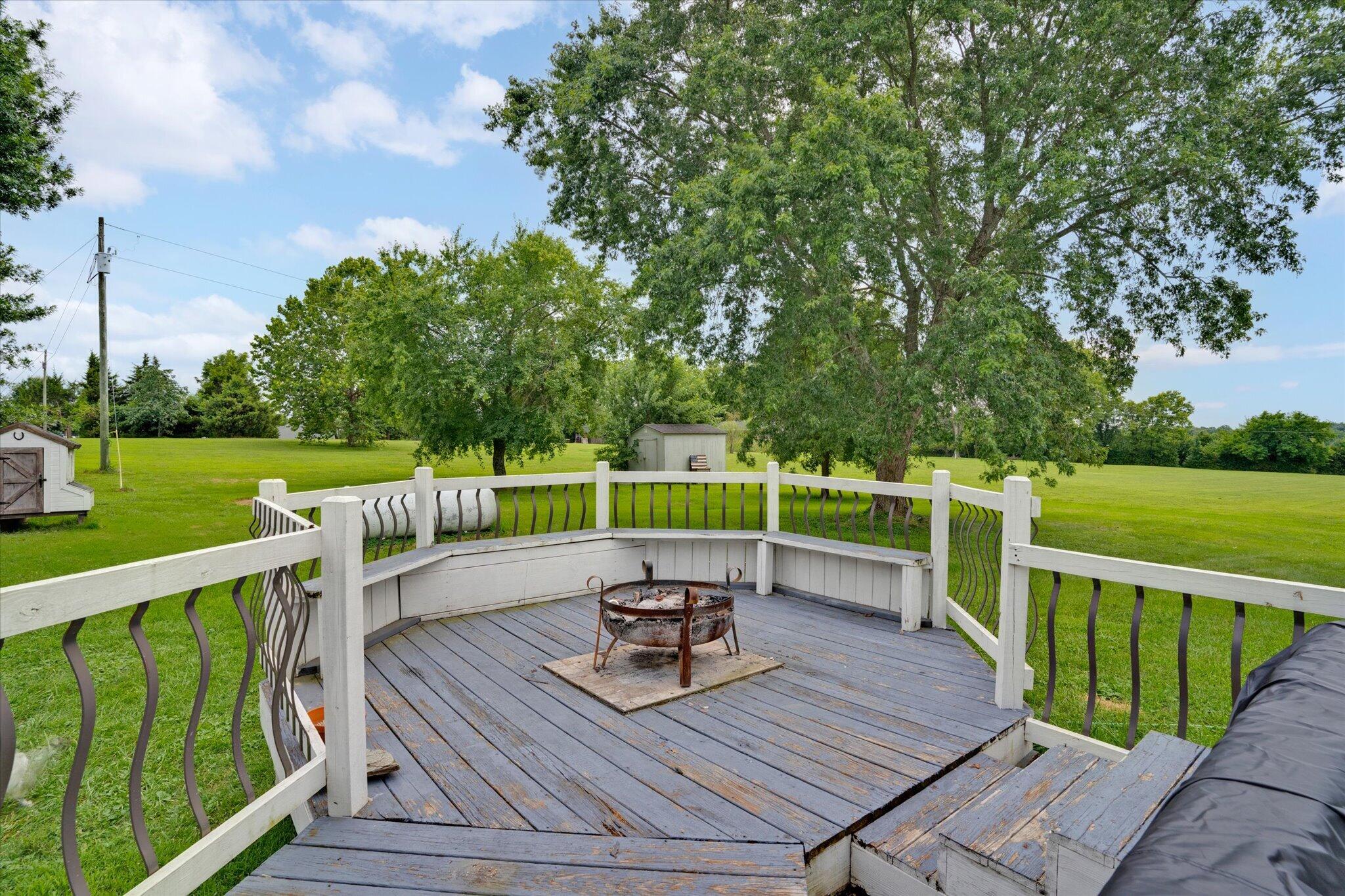 714 Glade Road Property Photo 38