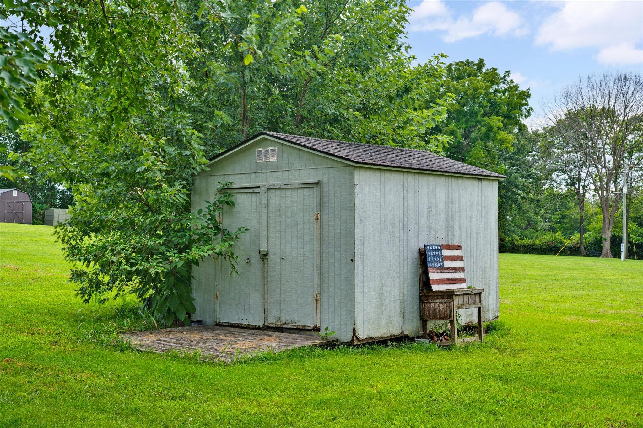 714 Glade Road Property Photo 41