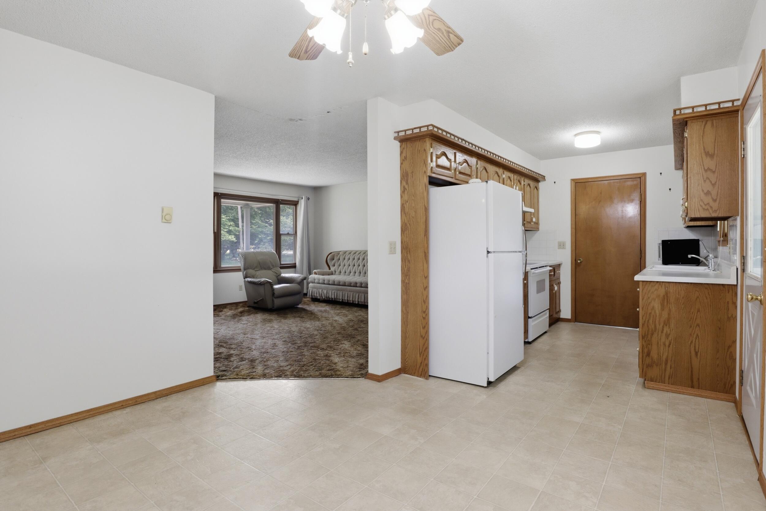 414 West Cooper Street Property Photo 19