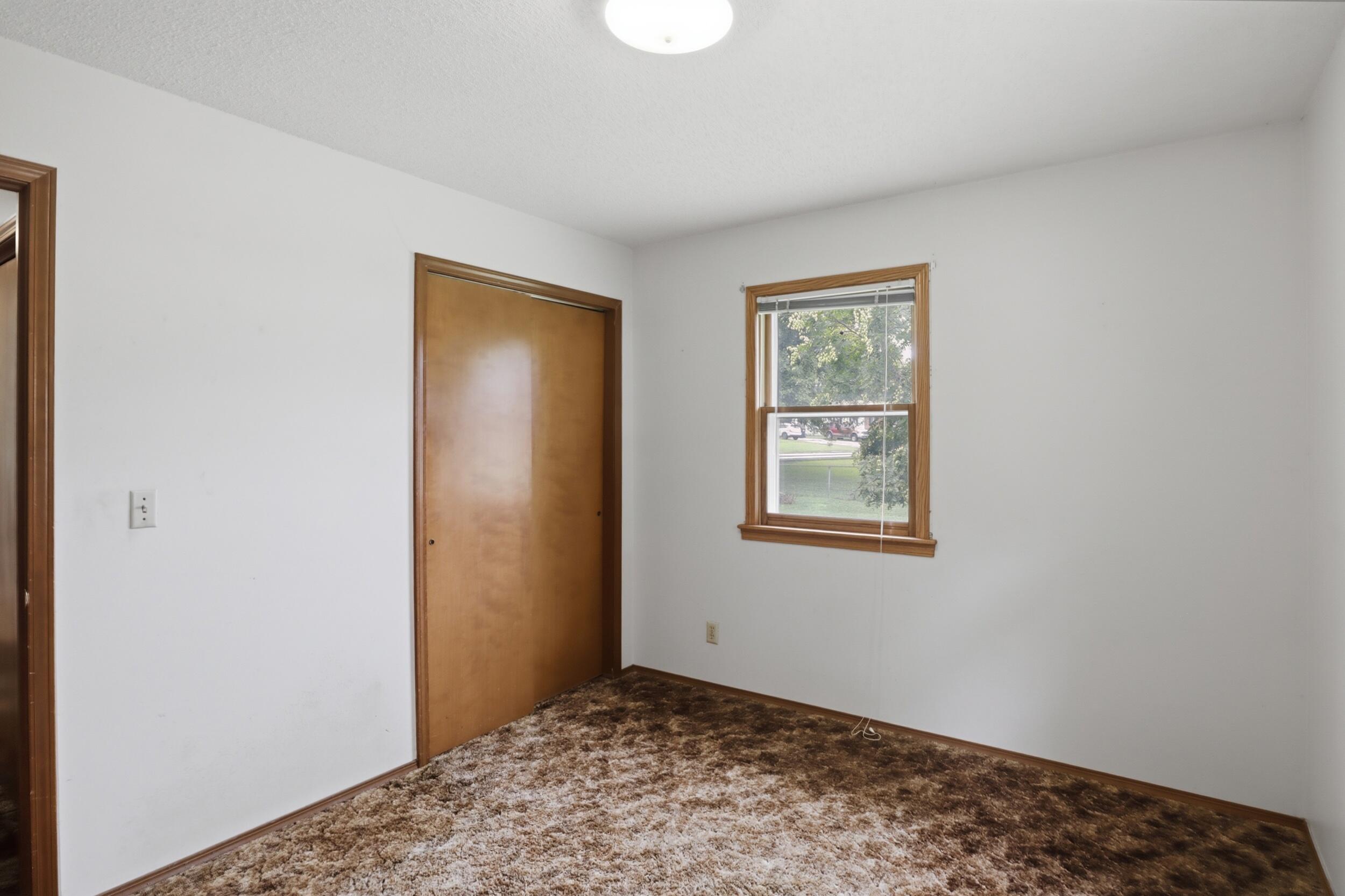 414 West Cooper Street Property Photo 27