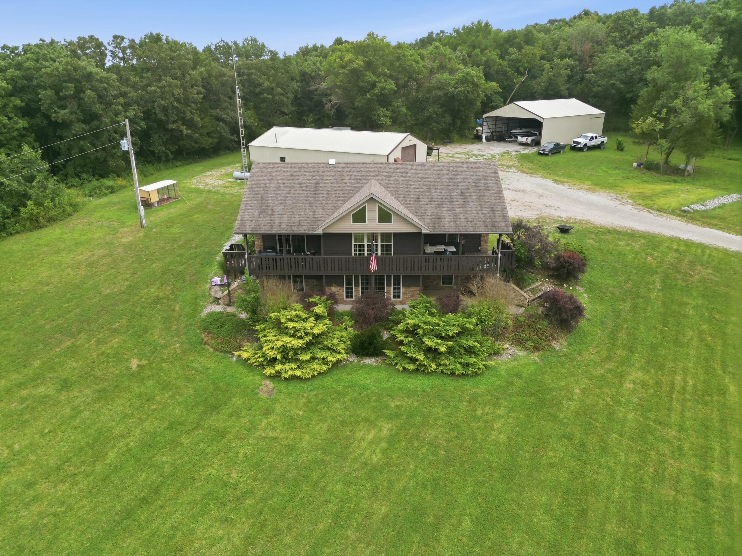 16464 County Road 100 Property Photo 1