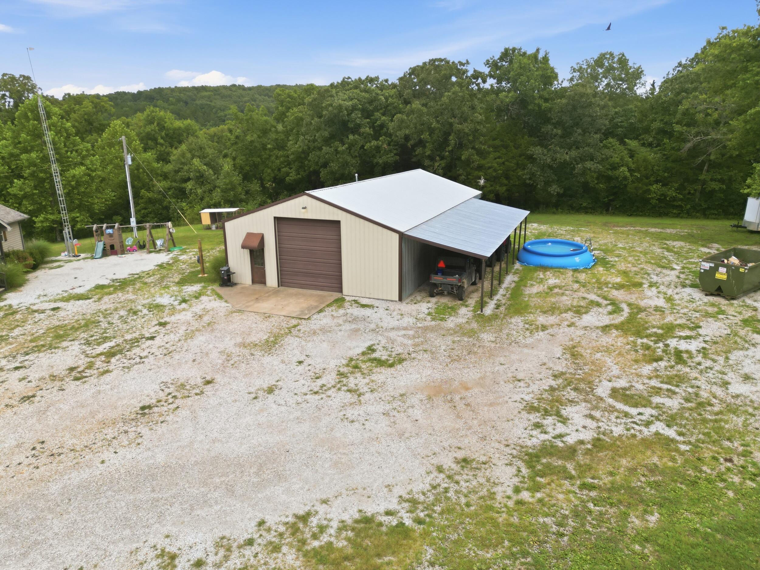 16464 County Road 100 Property Photo 9