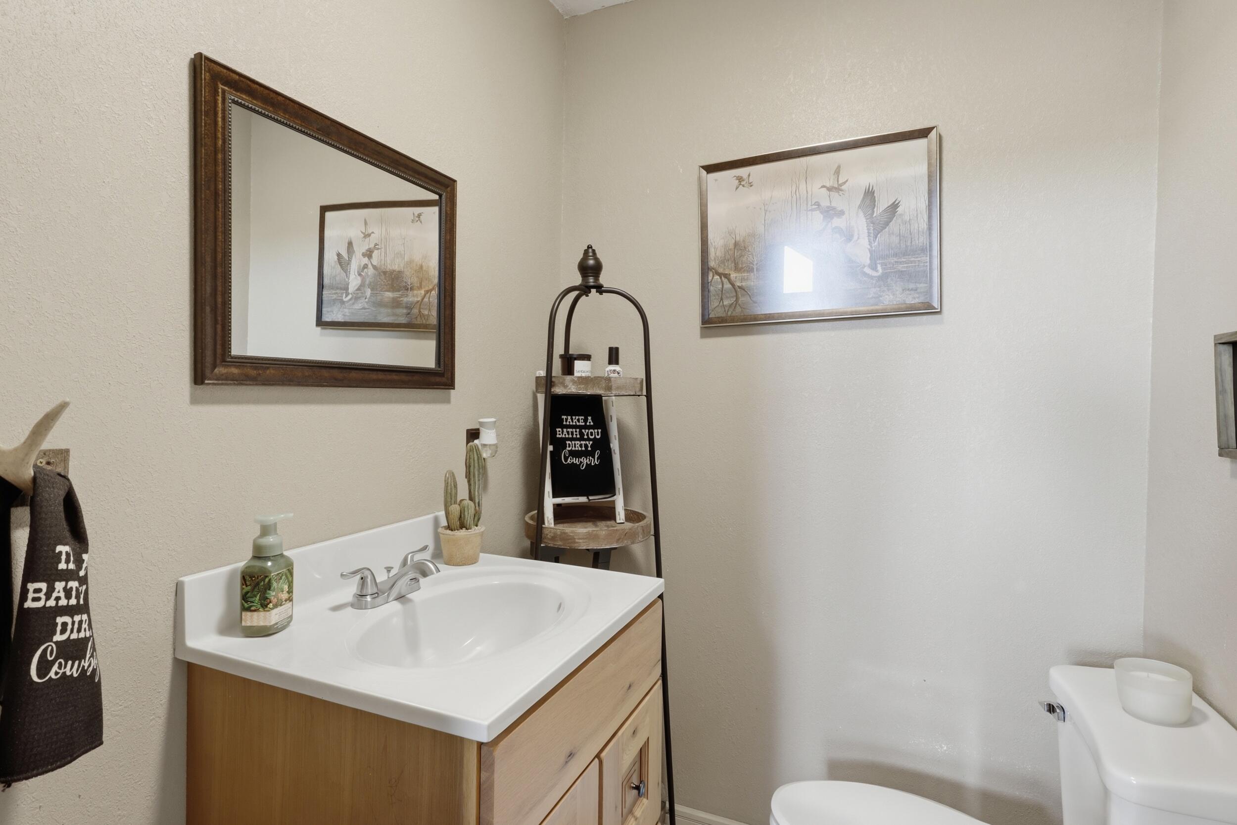 16464 County Road 100 Property Photo 49