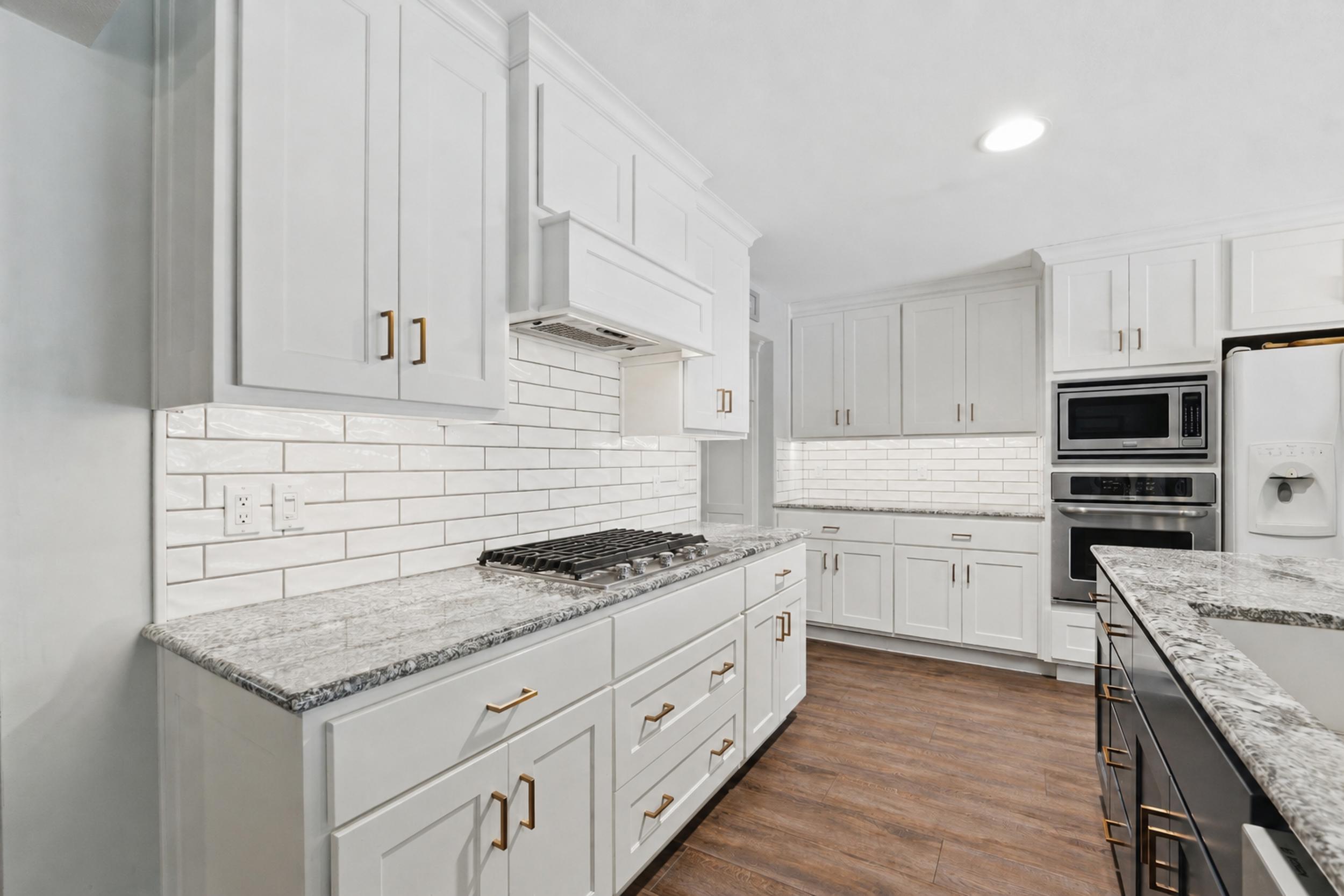 12929 Linden Drive Property Photo 15