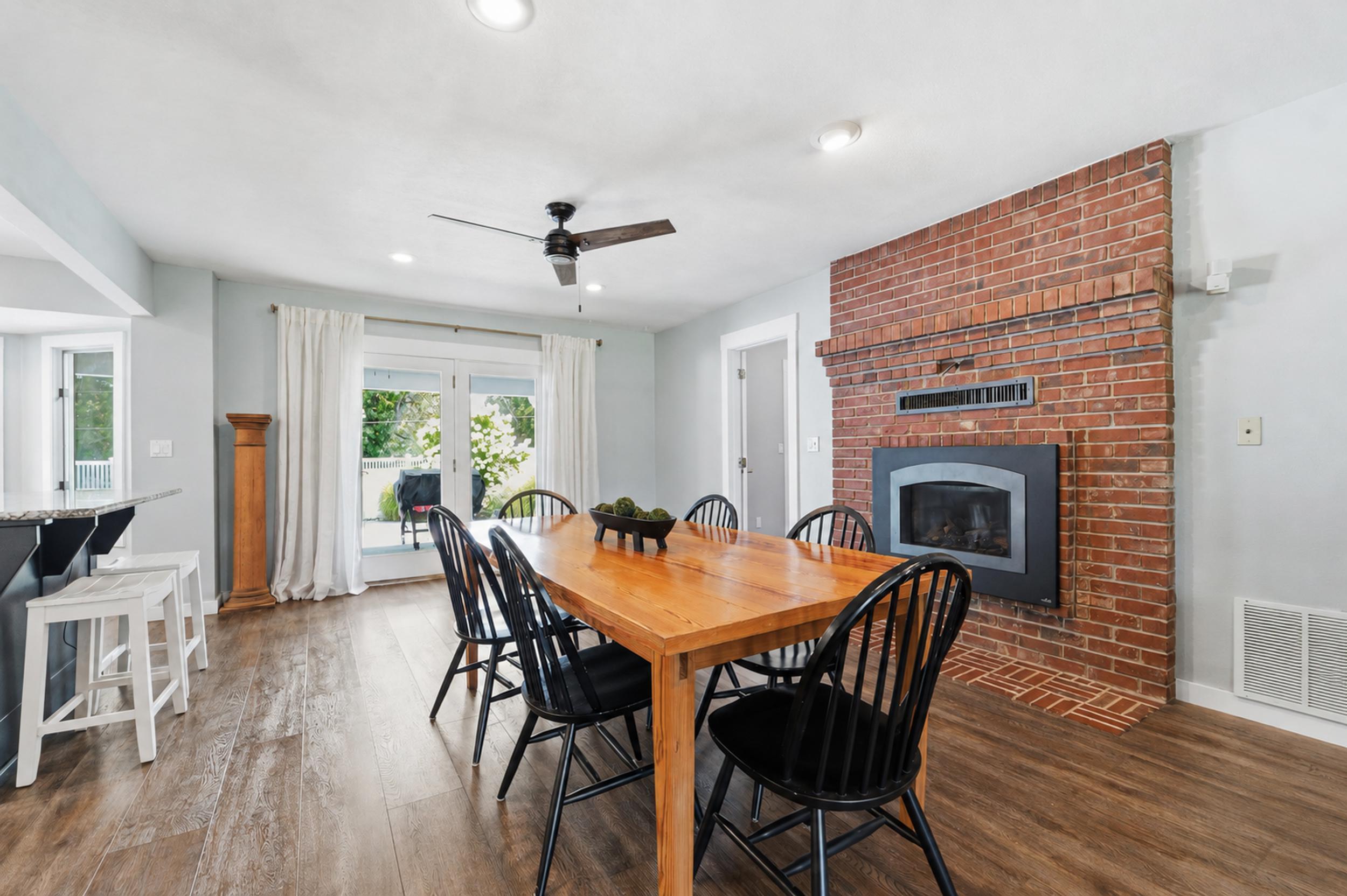 12929 Linden Drive Property Photo 17