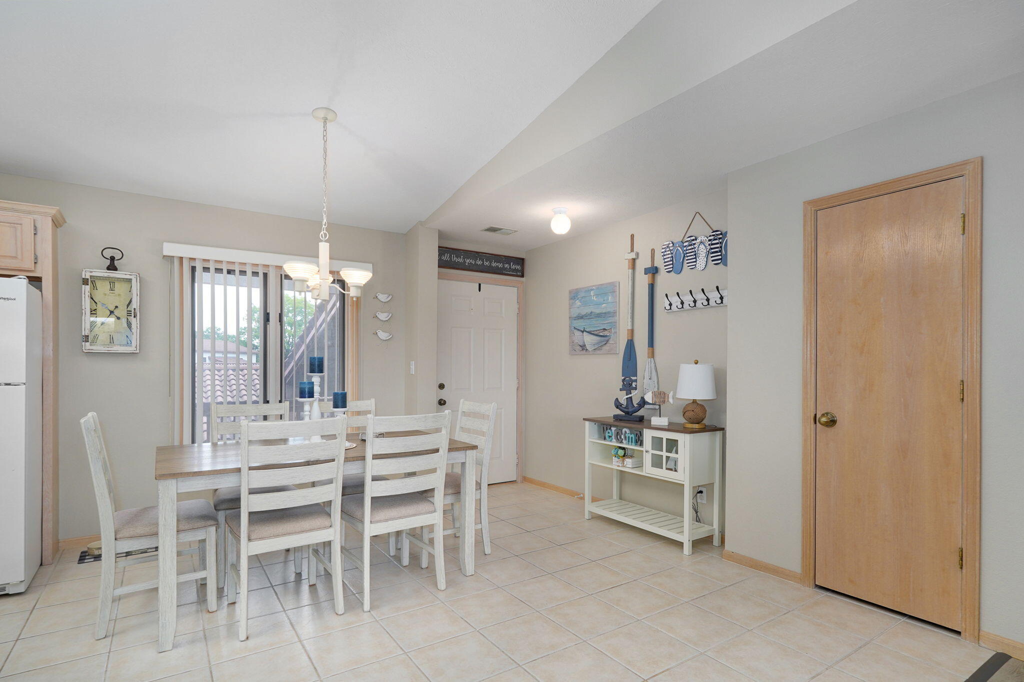 1715 Paradise Landing Road Property Photo 7