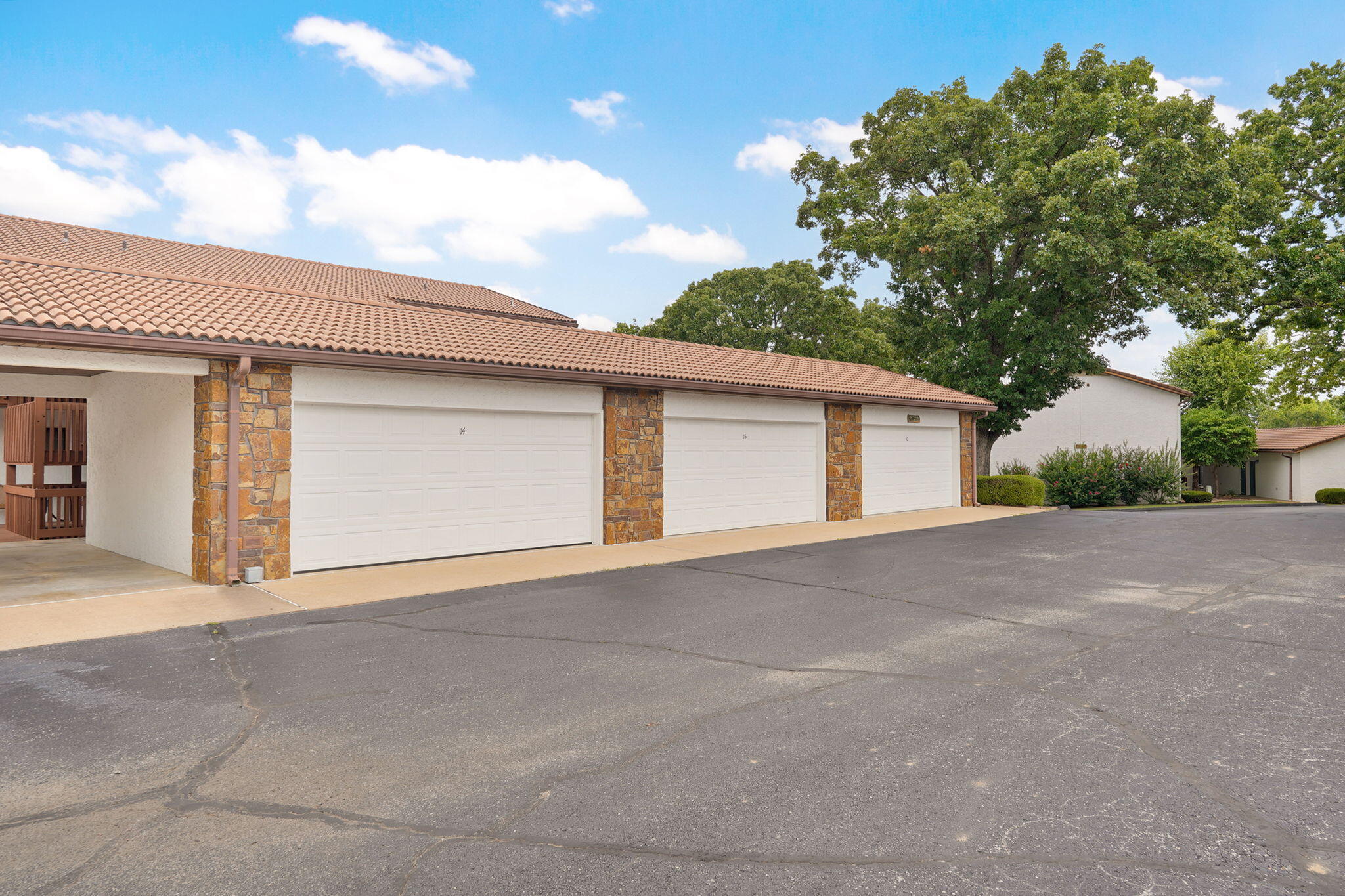 1715 Paradise Landing Road Property Photo 43