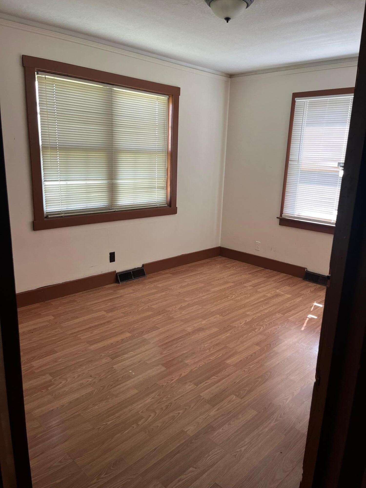 729 West 32nd Street Property Photo 19