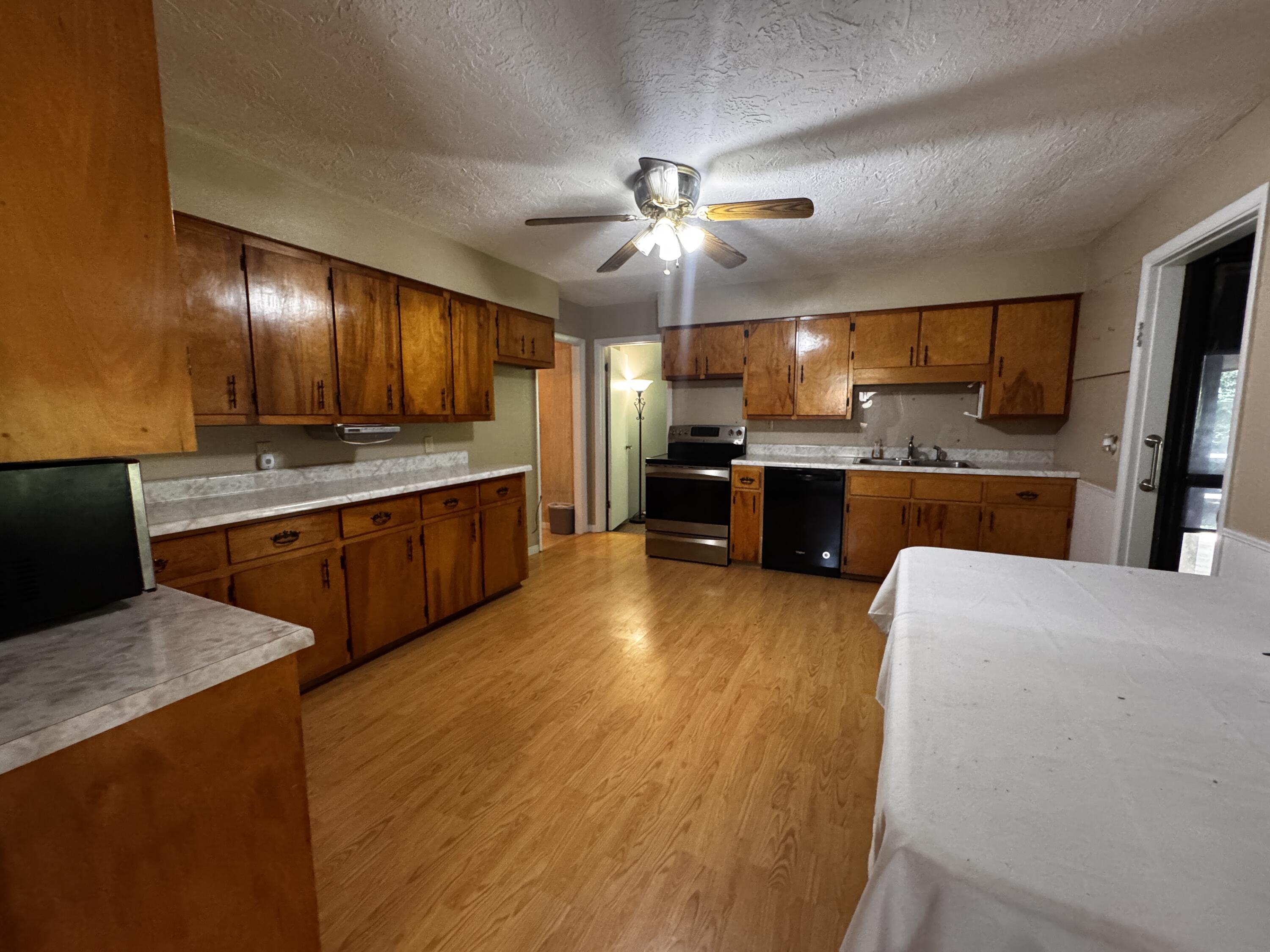 1191 County Road 5250 Property Photo 29
