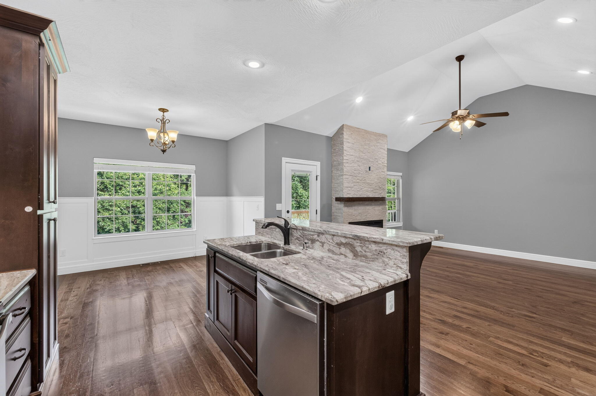 831 North Grapevine Road Property Photo 15