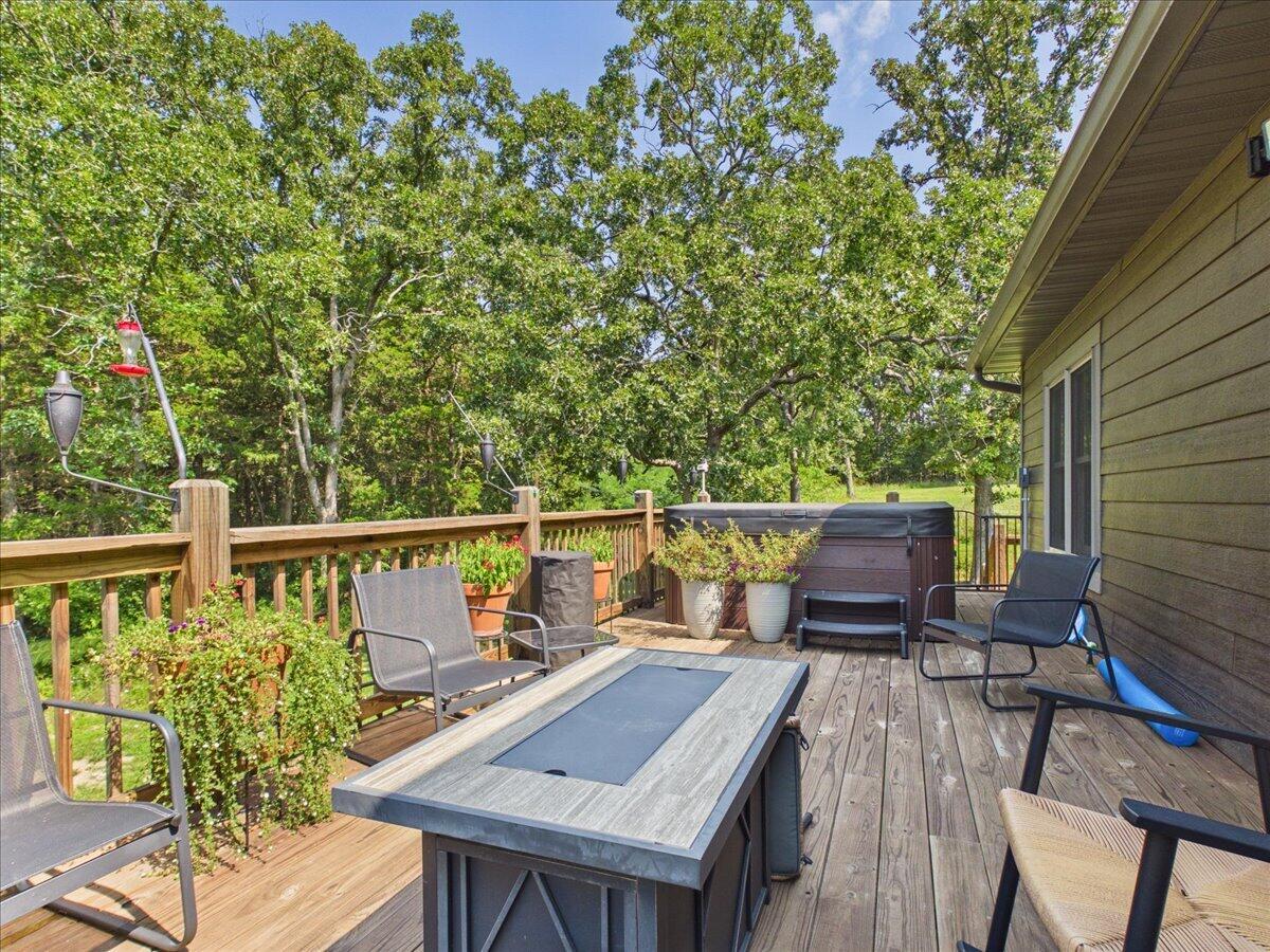 513 Primrose Lane Property Photo 7